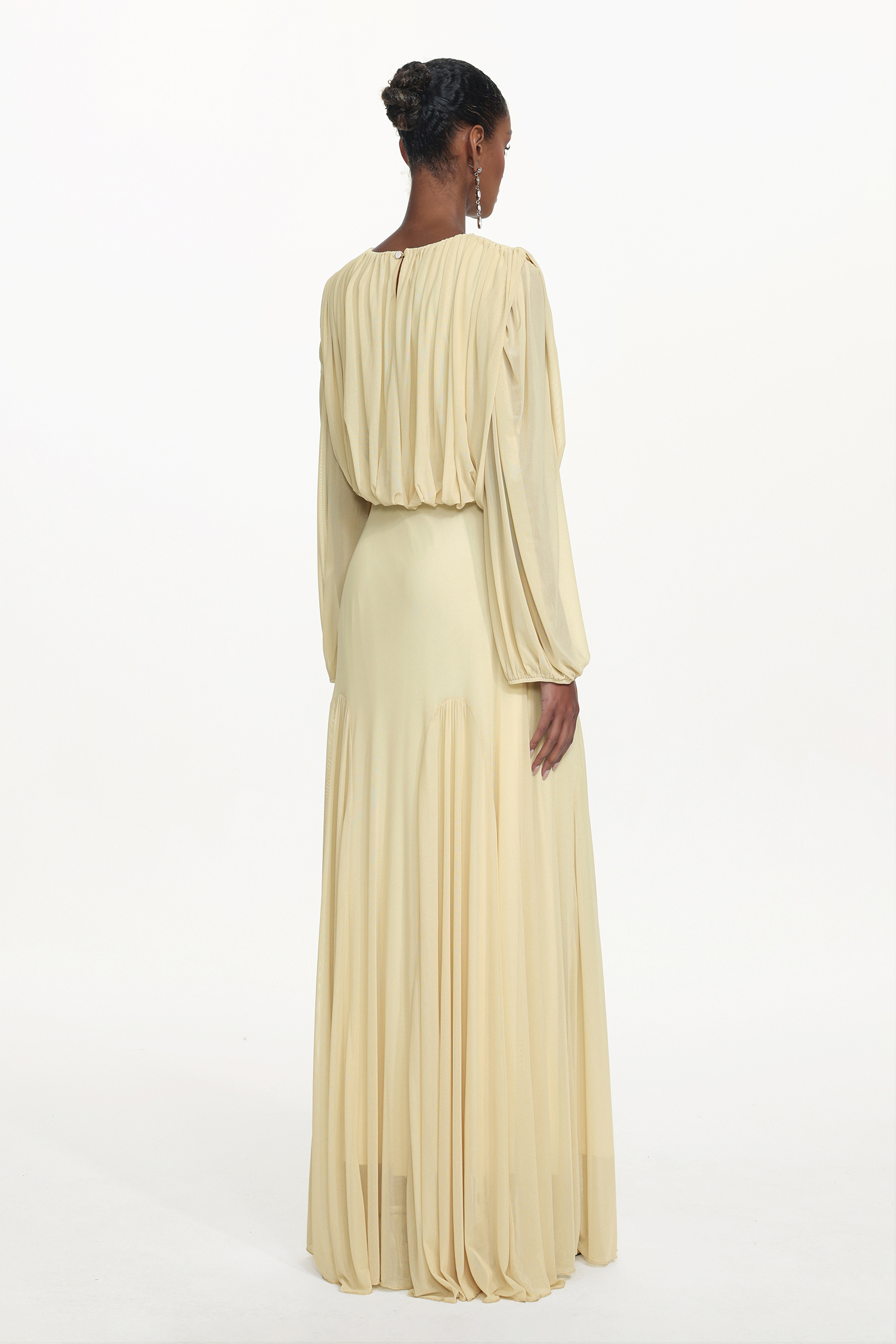 Zico Elegant Flowy Long Sleeve Ruched Knit Maxi Dress