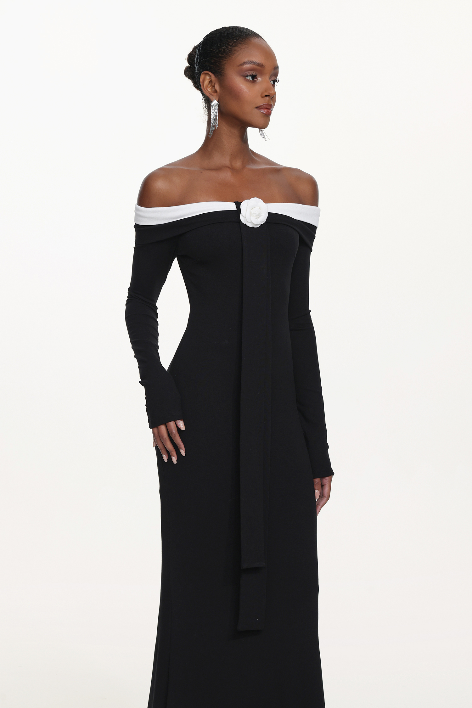 Glylah Elegant Contour Off Shoulder Long Sleeve Contrast Floral Maxi Dress