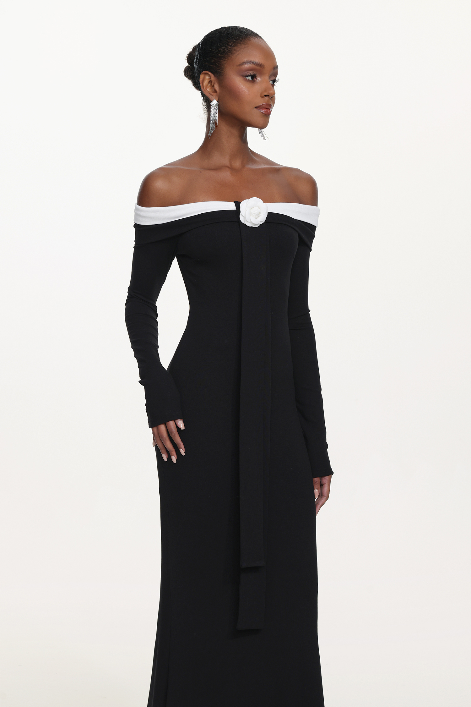 Glylah Elegant Contour Off Shoulder Long Sleeve Contrast Floral Maxi Dress