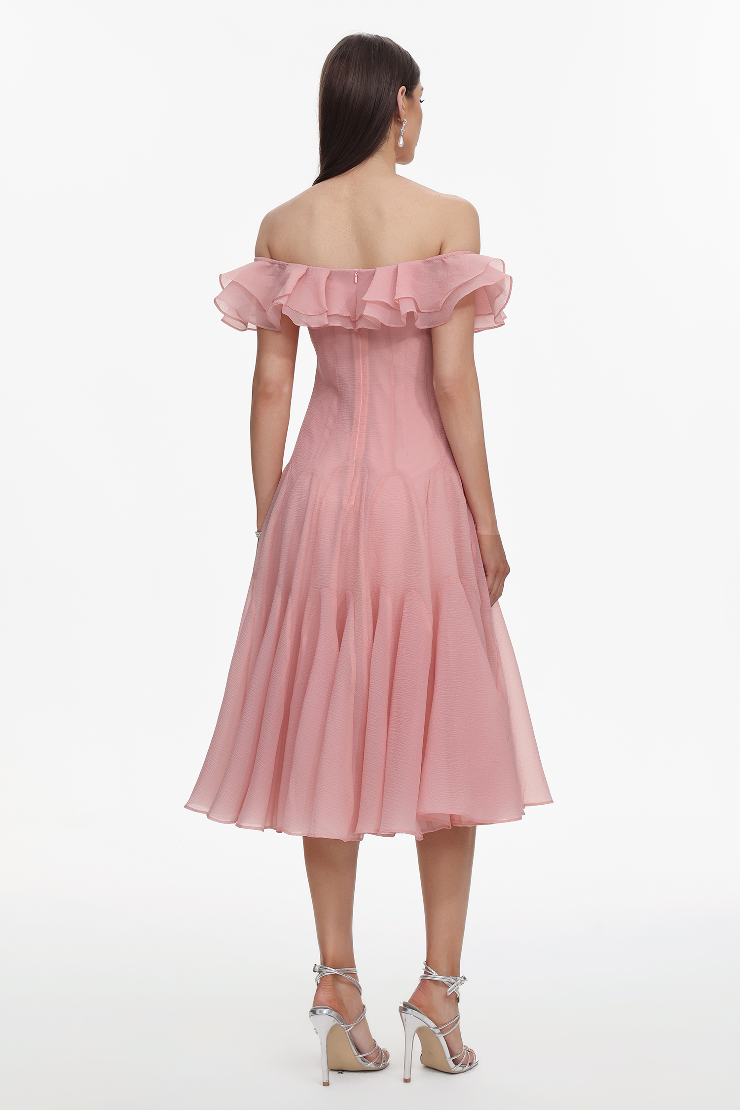 Wika Romantic Flowy Off Shoulder Ruffle Midi Dress
