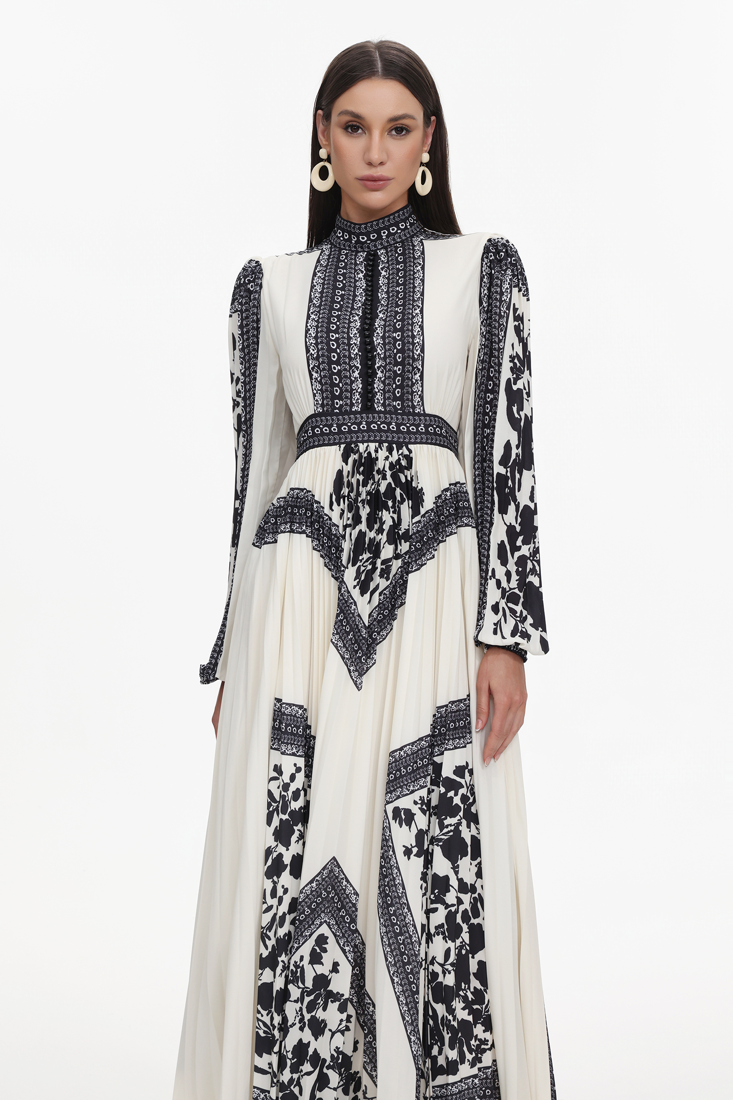 Sahara Resort Flowy Pleated Long Sleeve Printed Chiffon Black Maxi Dress