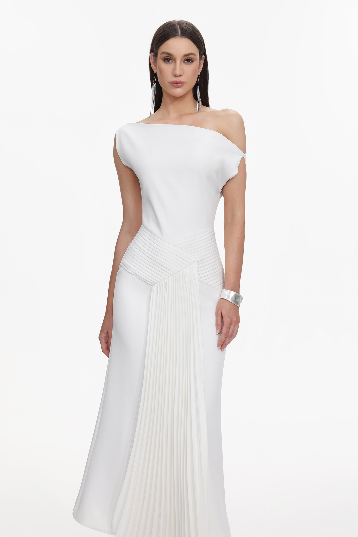Paulina Oblique Shoulder Sleeveless Folds Midi Dress