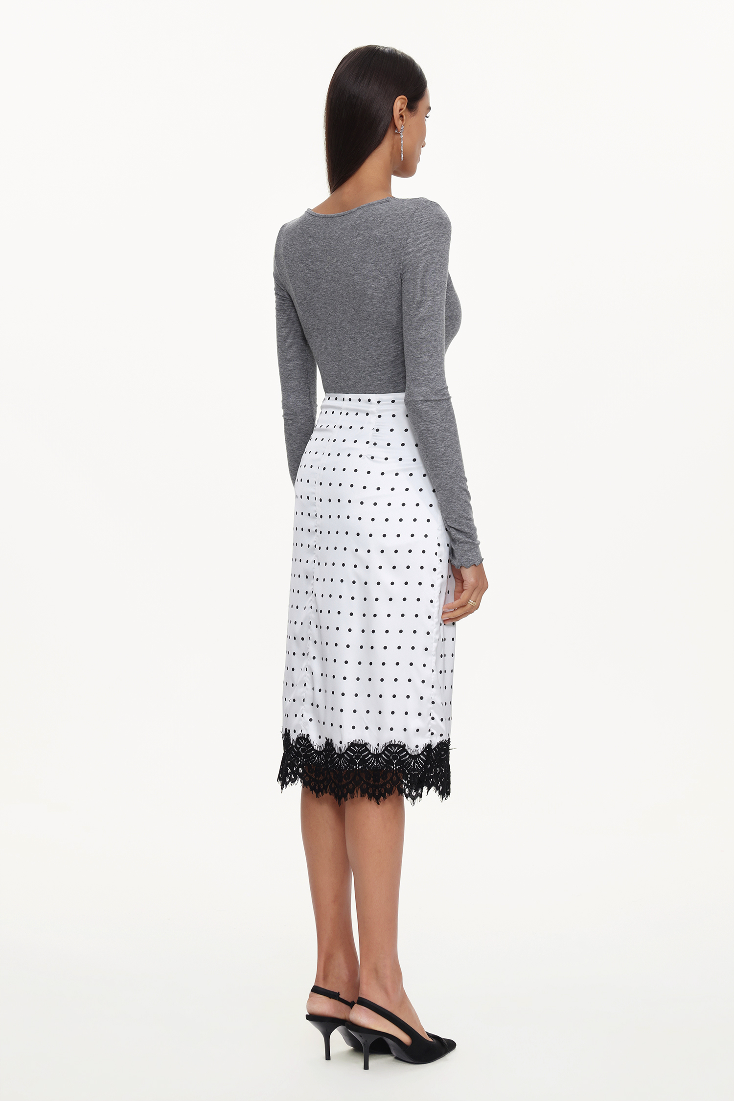 Uniko Elegant Contour Top And Skirt Set