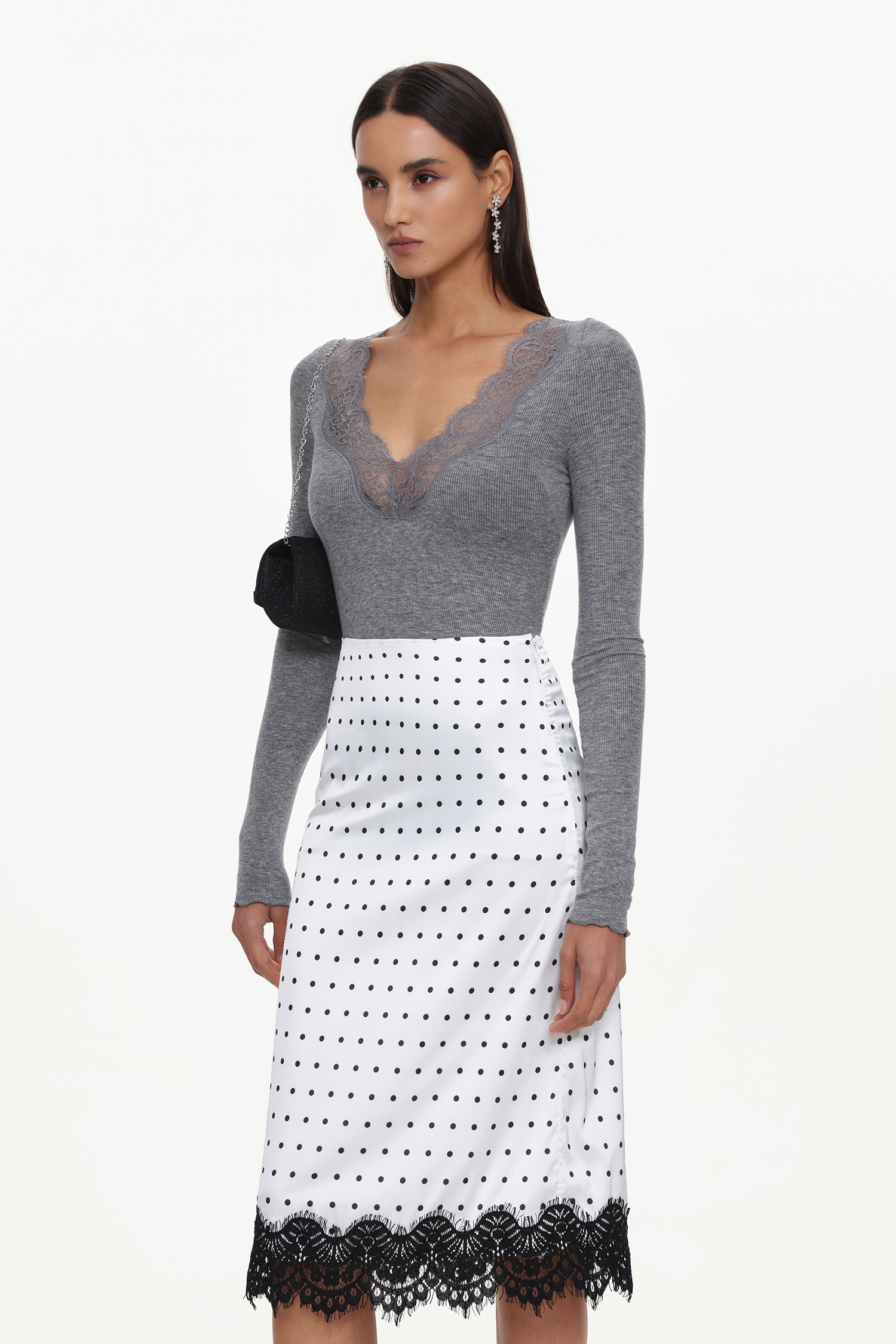 Uniko Elegant Contour Top And Skirt Set