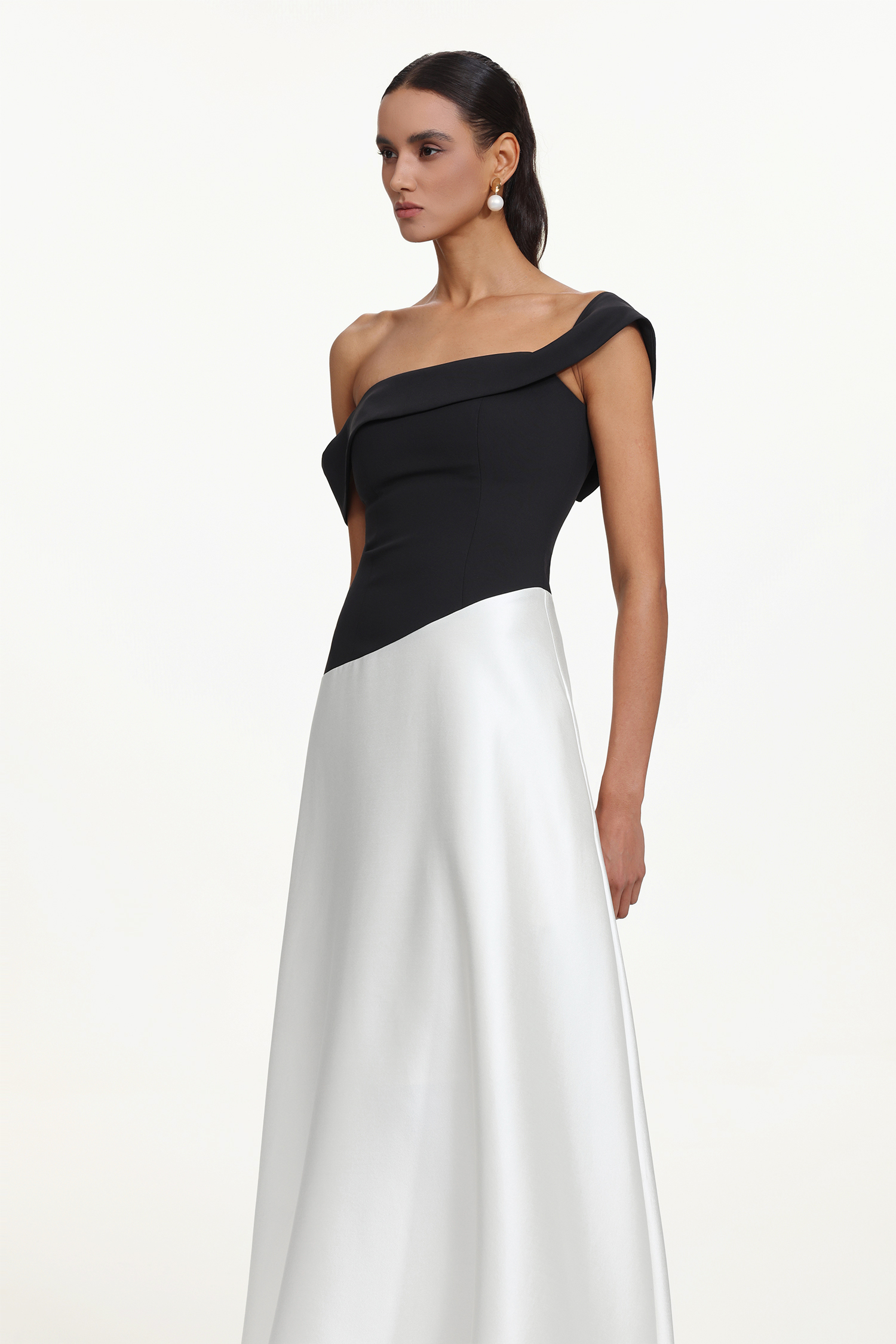 Xavier Elegant Tailored Off Shoulder Contrast Maxi Dress