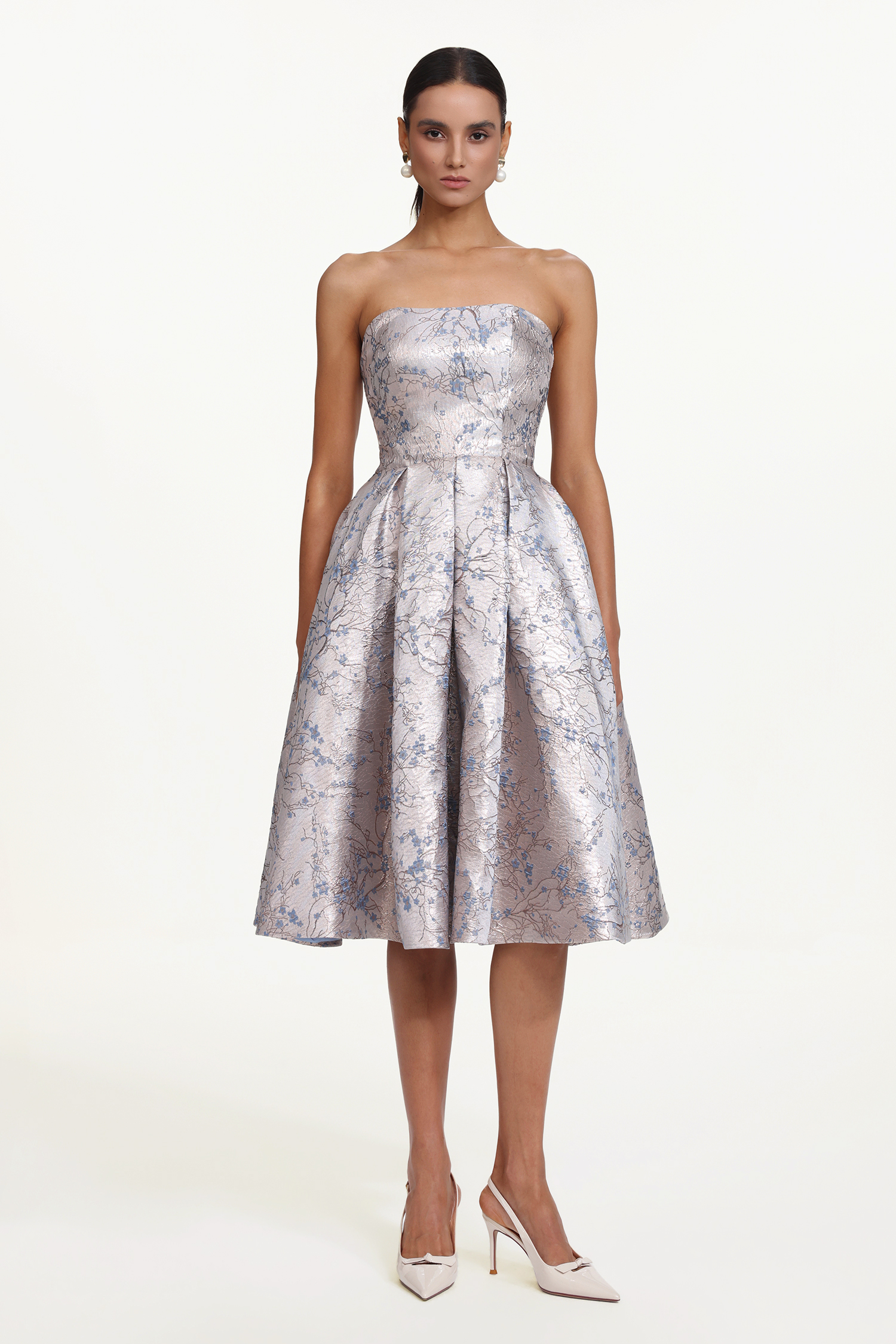 Valo Elegant Tailored Strapless Floral Jacquard Maxi Dress