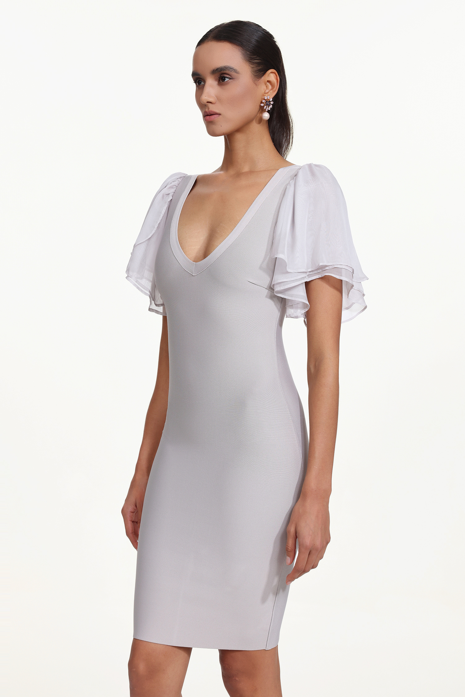 Winiva Classic Contour V Neck Short Sleeve Bandage Midi Dress