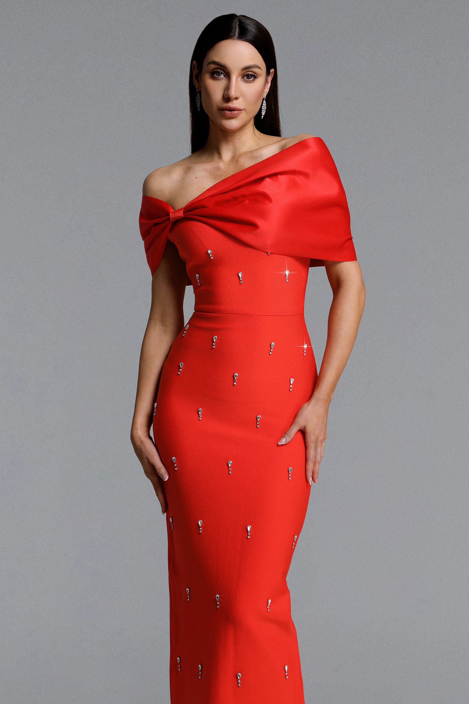 Palez Sleeveless One Shoulder Diamond Bow Bandage Maxi Dress