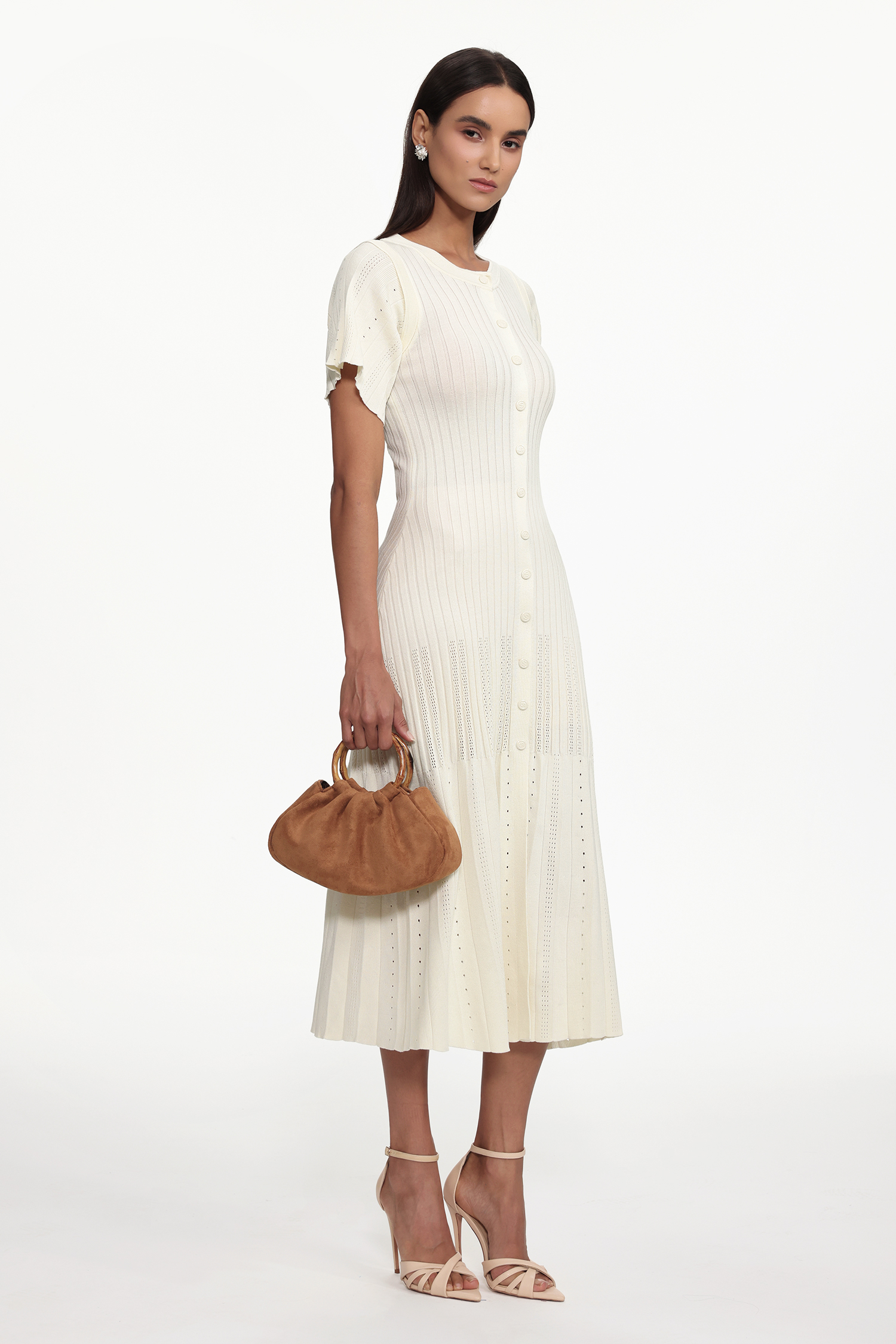 Oberta Elegant Contour Round Neck Short Sleeve Buttoned Knit Maxi Dress