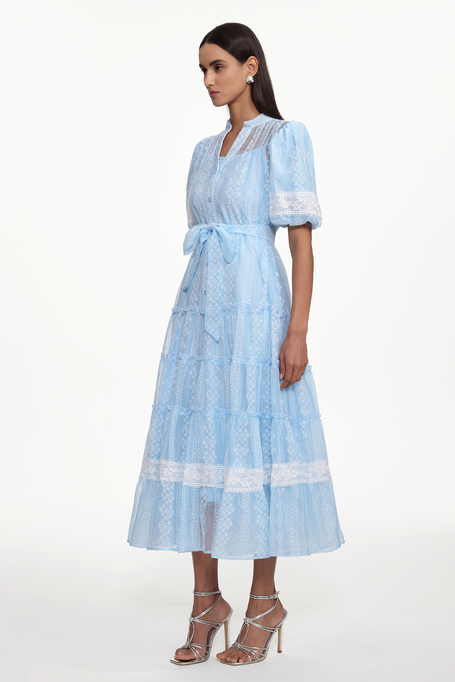 Hulic Resort Flowy Puff Sleeve Lace Woven Maxi Dress
