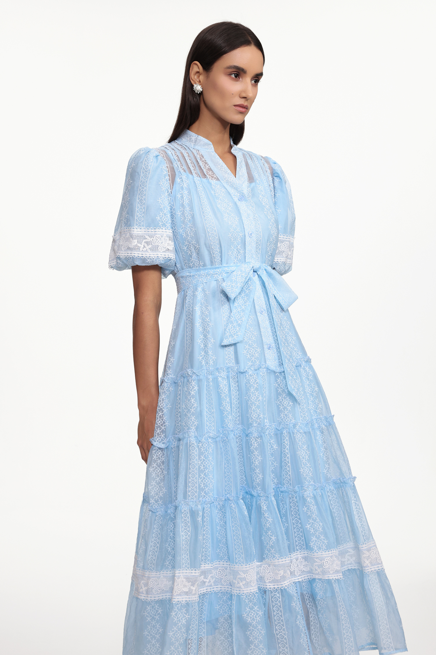 Hulic Resort Flowy Puff Sleeve Lace Woven Maxi Dress