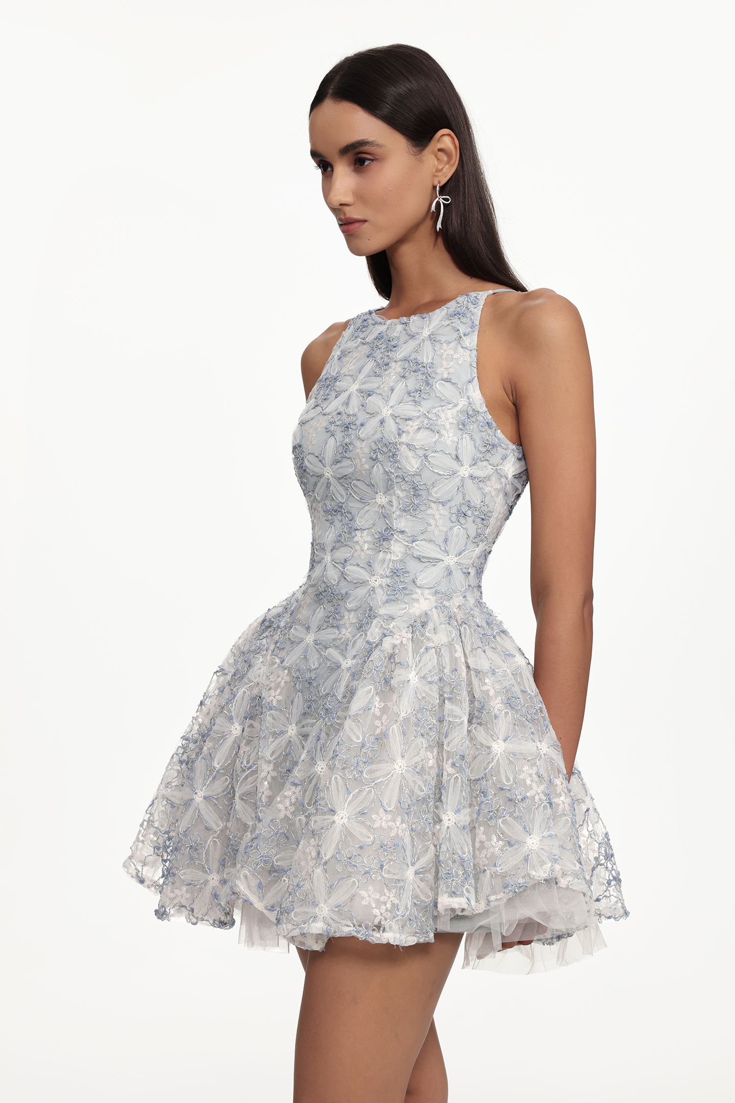 Janetta Resort Round Neck Sleeveless Floral Woven Mini Dress