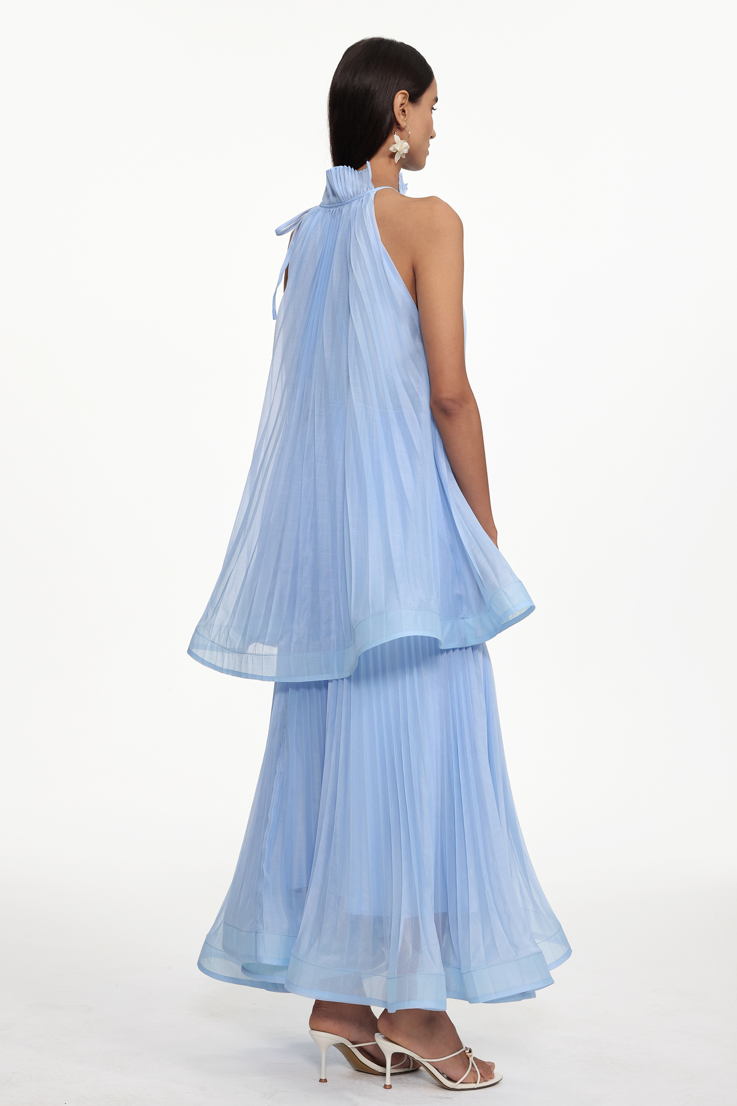 Terela Resort Flowy Sleeveless Pleated Woven Maxi Dress