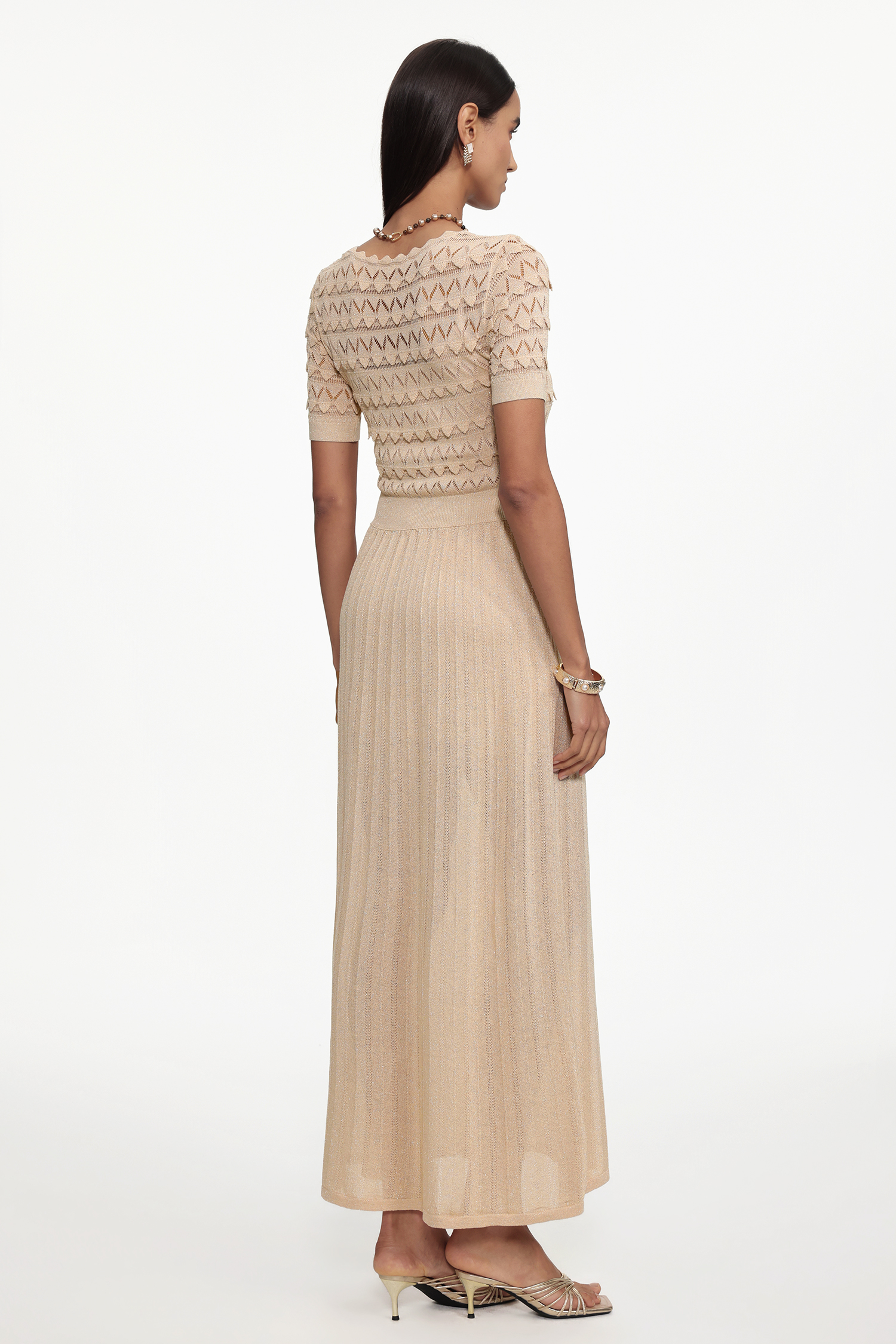 Horga Resort Contour Short Sleeve Pleated Knit Maxi Dress