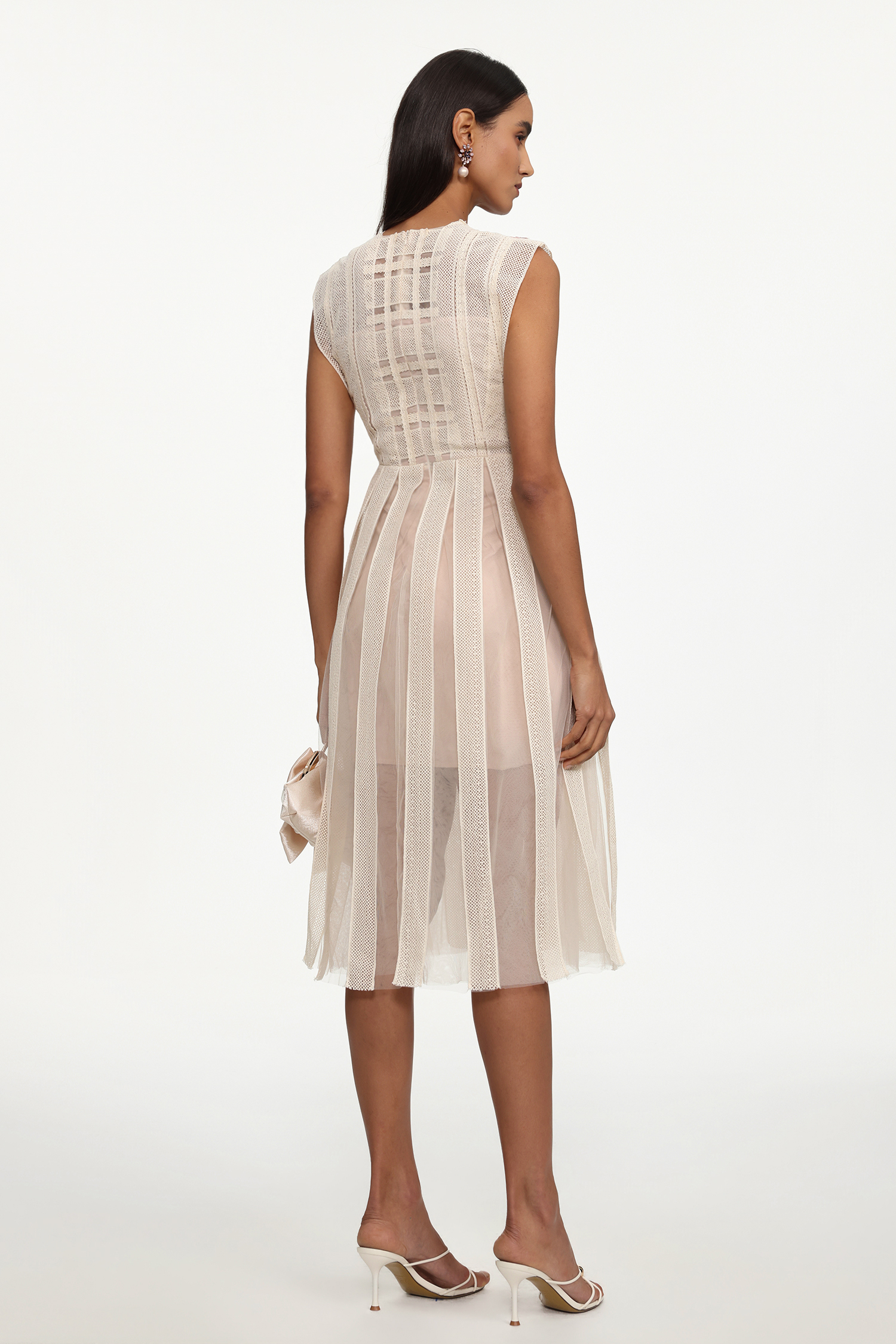 Pako Elegant Tailored Sleeveless Floral Woven Midi Dress