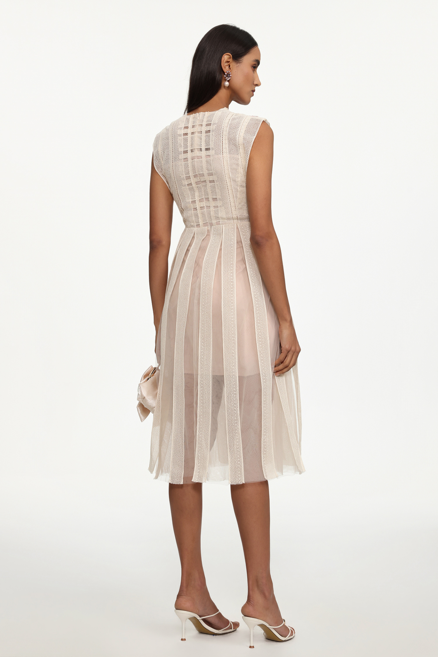 Pako Elegant Tailored Sleeveless Floral Woven Midi Dress