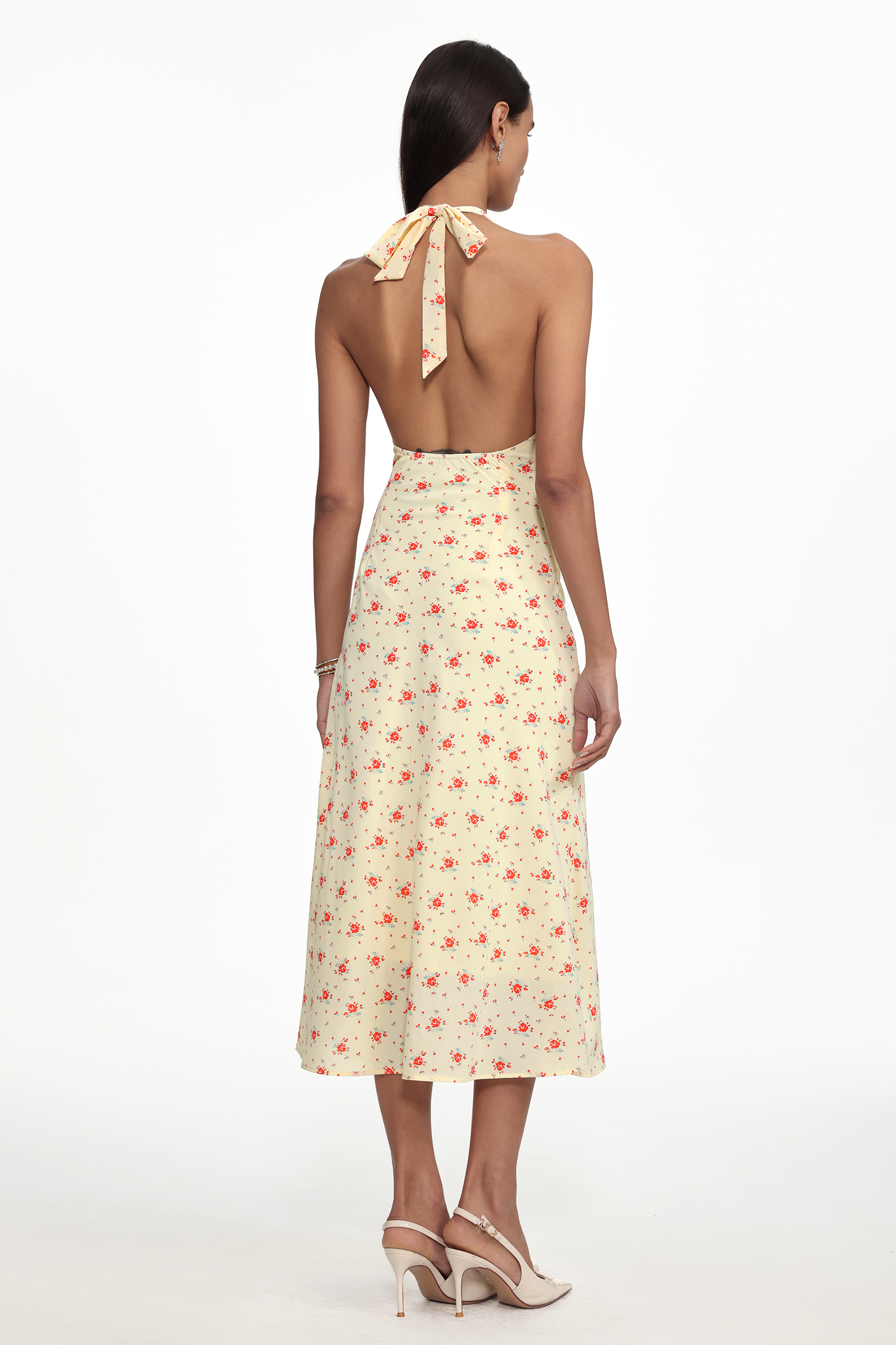 Serena Romantic Cinched Waist V Neck Sleeveless Floral Print Woven Maxi Dress