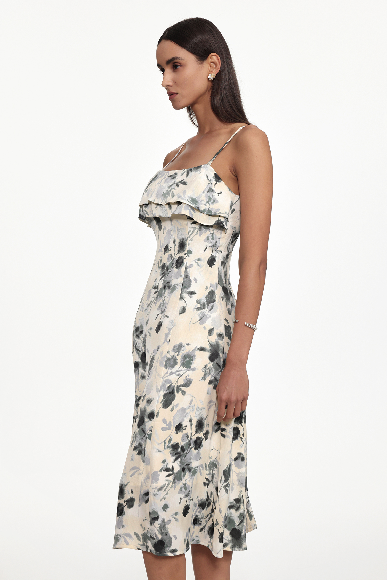 Giacinta Romantic Cinched Waist Sleeveless Ruffle Floral Print Woven Midi Dress