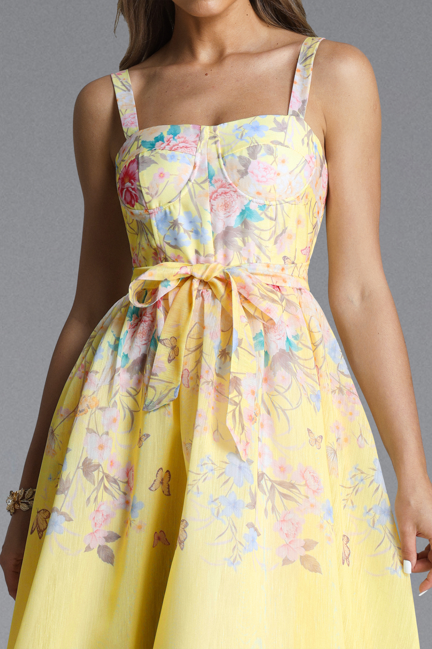 Mayali Romantic tailored Sleeveless Floral Print Maxi Dress