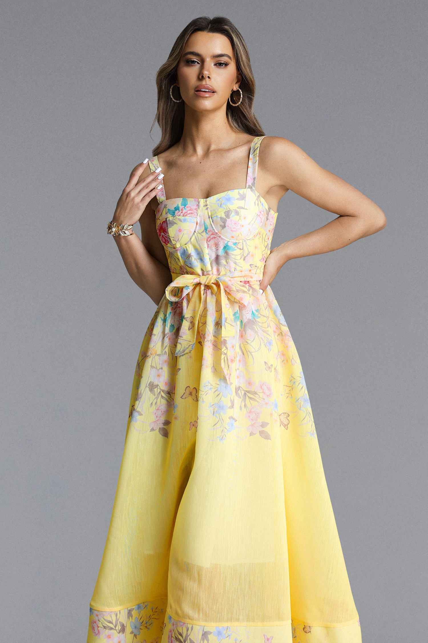 Mayali Romantic tailored Sleeveless Floral Print Maxi Dress