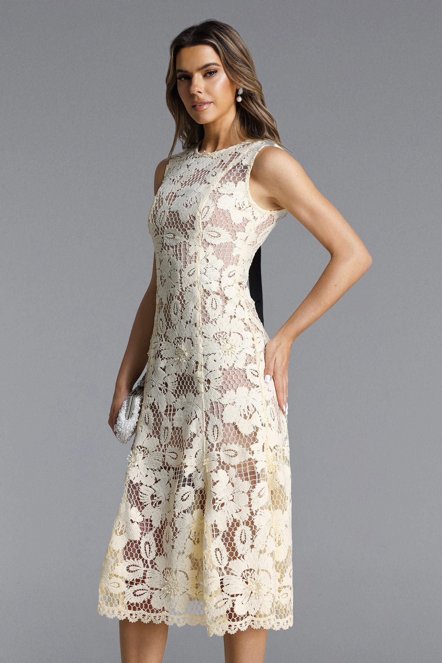 Wanie Elegant Flowy Sleeveless Lace Maxi Dress