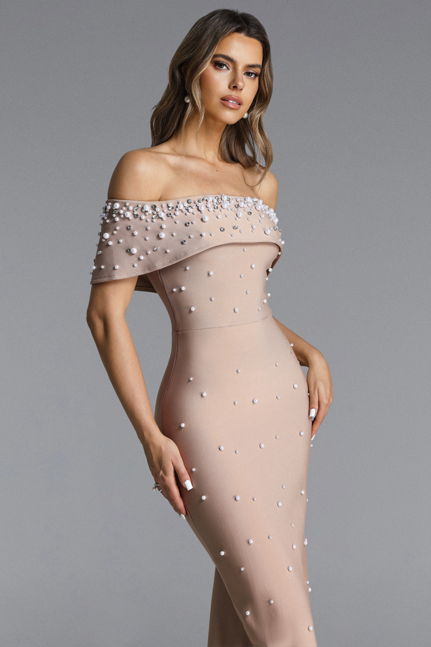 Isme Elegant Contour Off Shoulder Pearl Rhinestone Bandage Maxi Dress