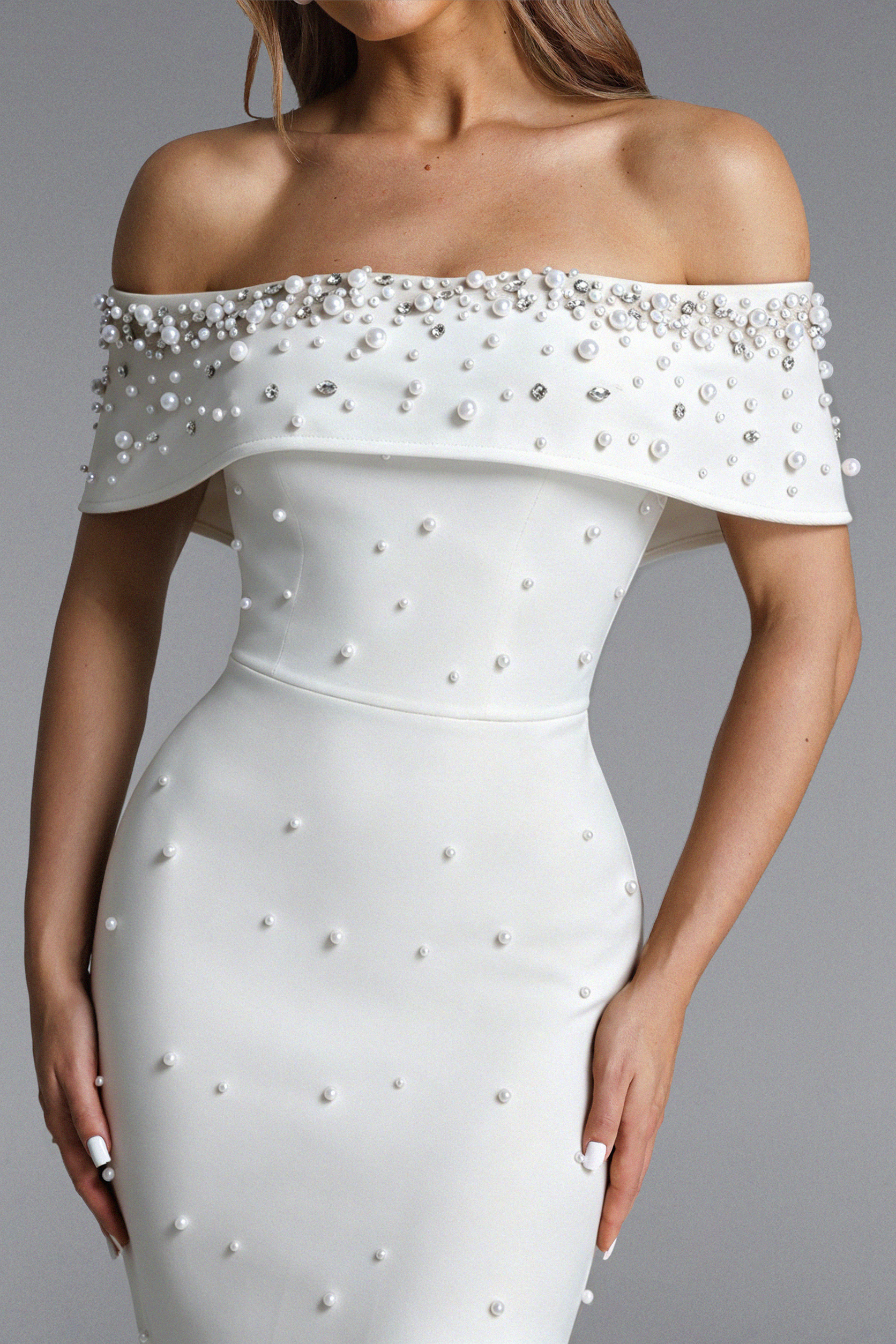 Isme Elegant Contour Off Shoulder Pearl Rhinestone Bandage White