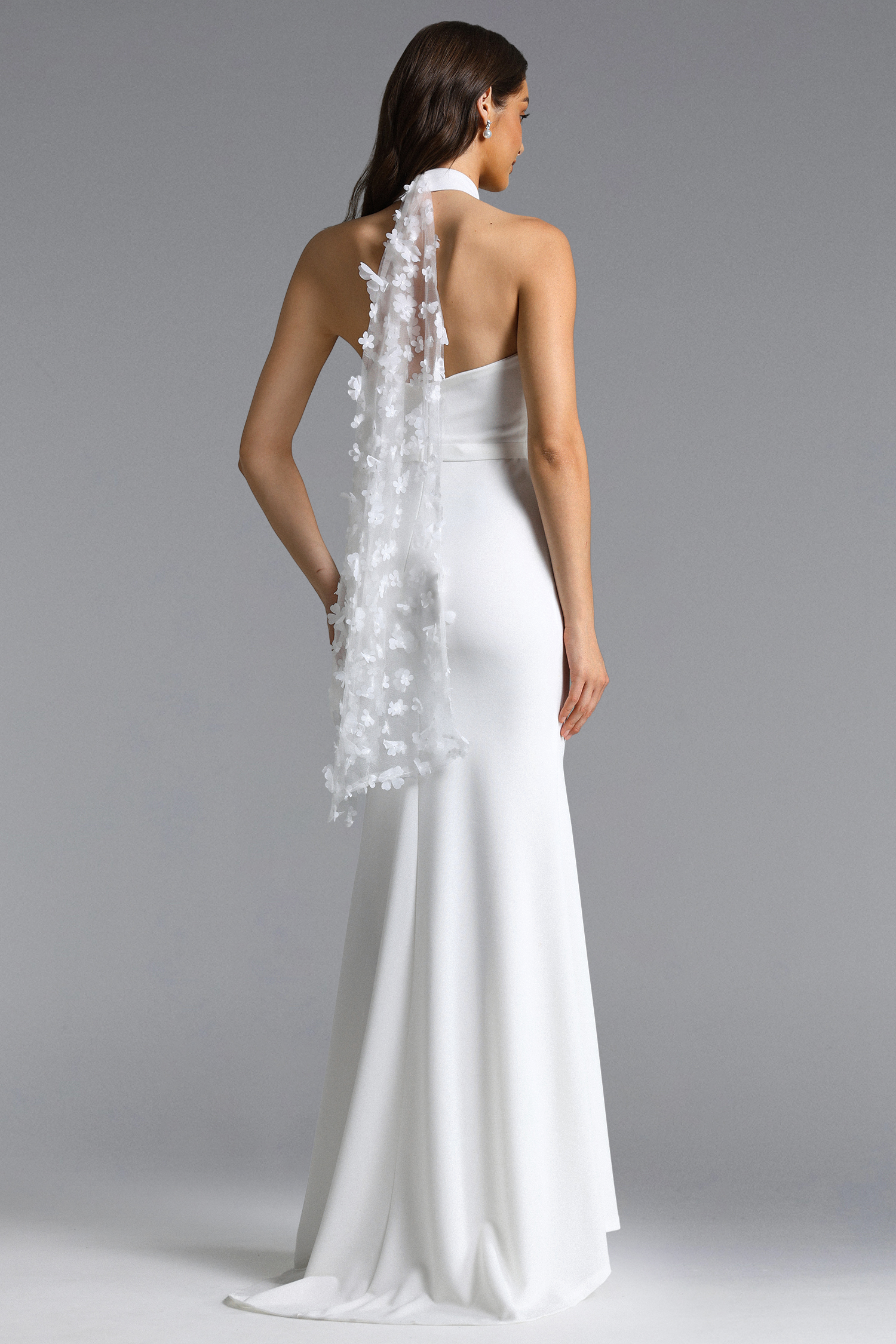 Elma Romantic Contour Halter Sleeveless Floral Maxi Dress