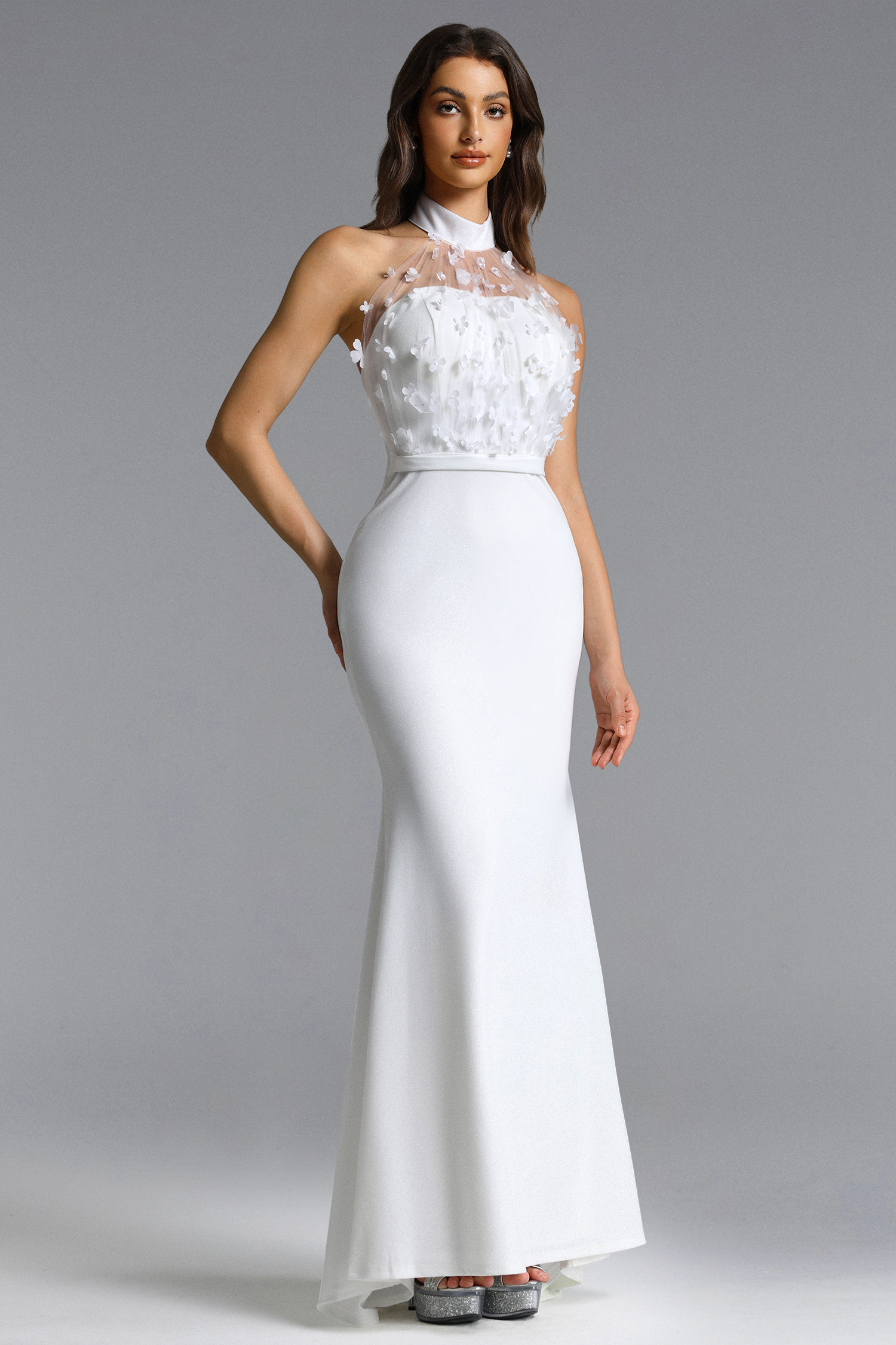 Elma Romantic Contour Halter Sleeveless Floral Maxi Dress