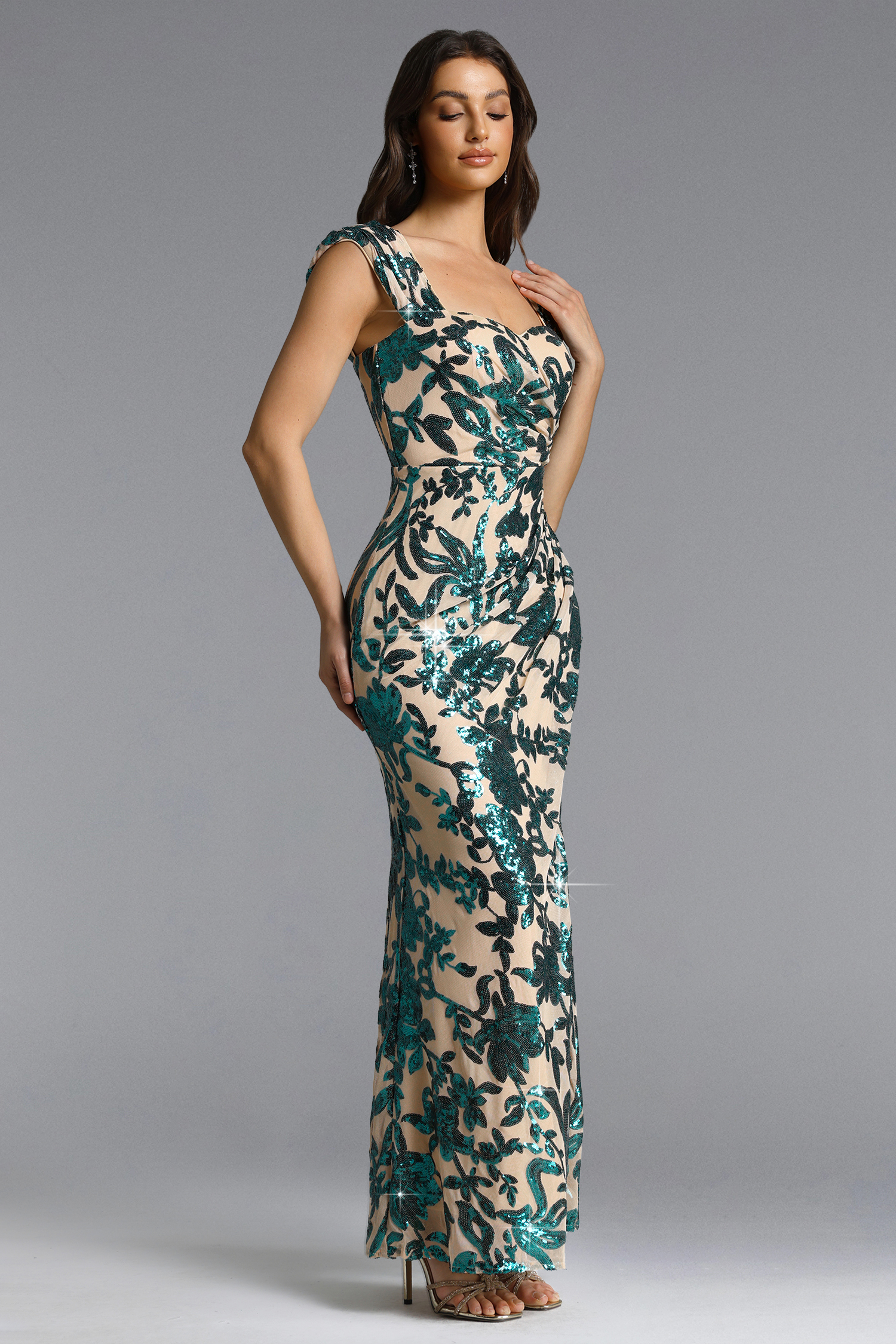 Enene Elegant Contour Short Sleeve Ruched High Slit Sequin Maxi Dress