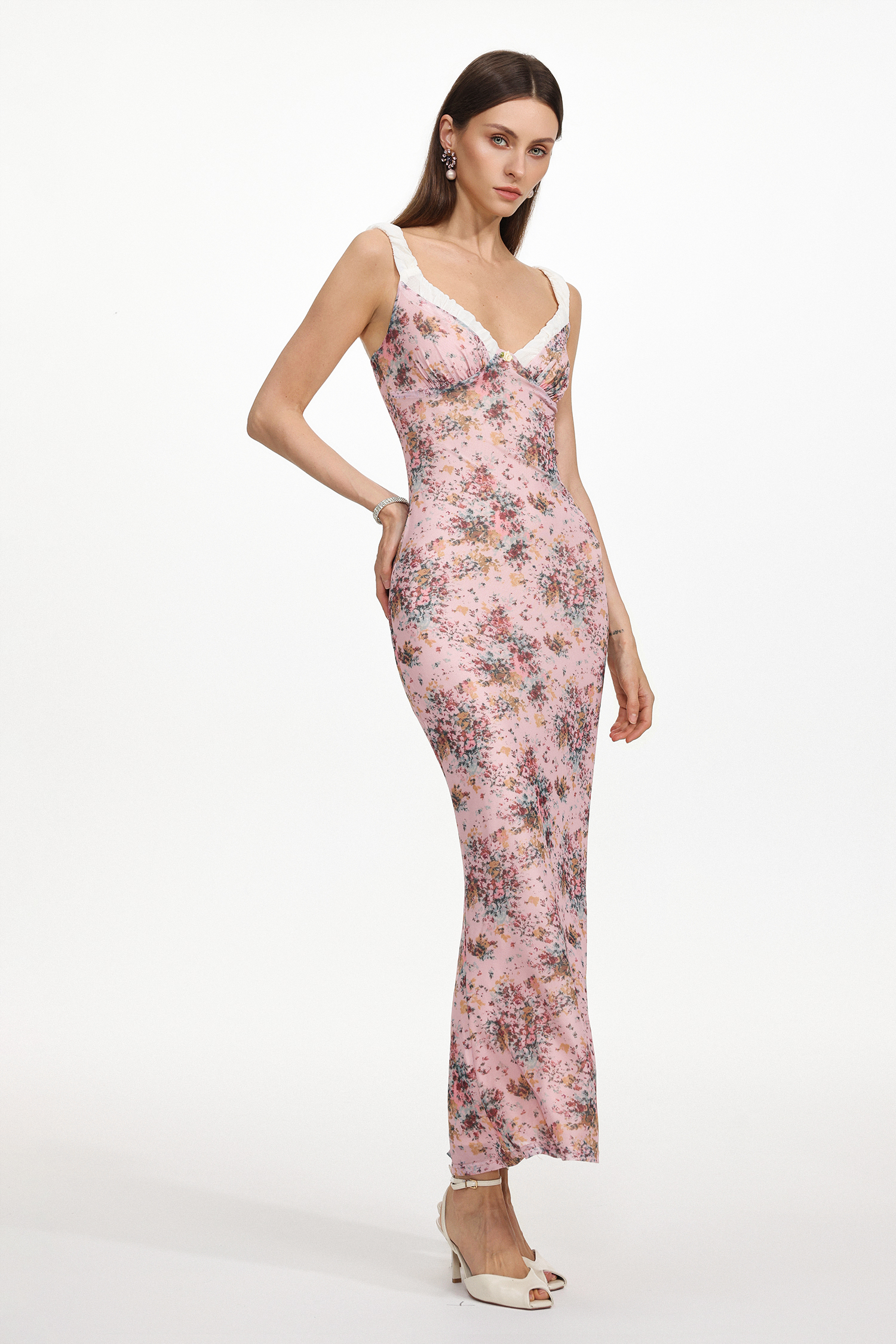 Ode Resort Flowy Contour Sleeveless Floral Print Mesh Maxi Dress