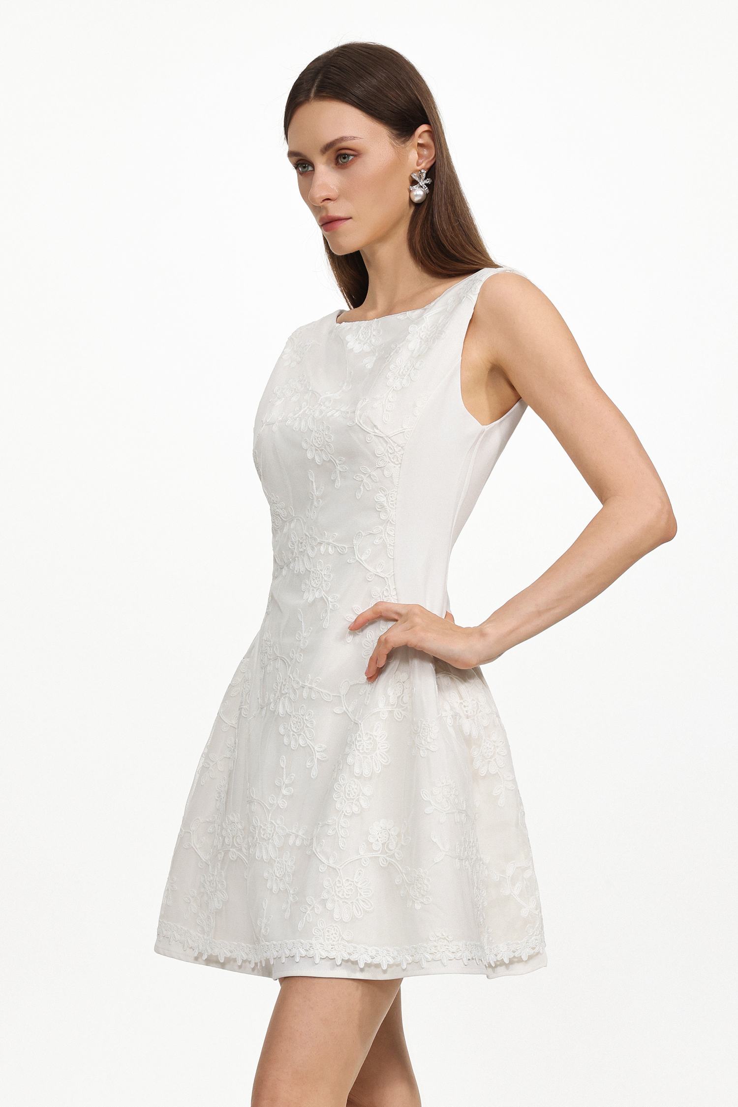 Jennifer Elegant Tailored Sleeveless Embroidered Floral Woven Mini Dress
