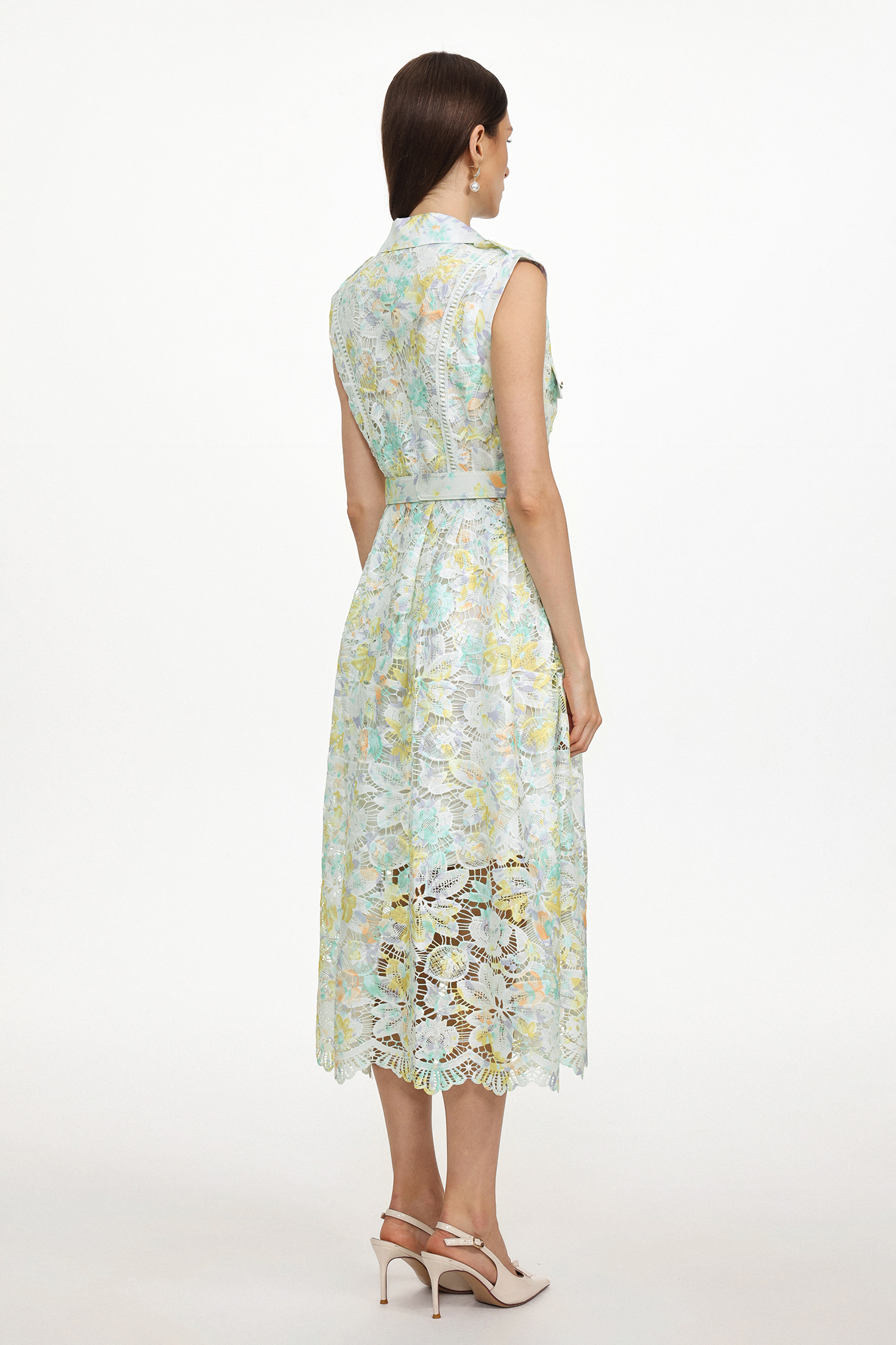 Viya Classic Tailored Sleeveless Floral Print Lace Maxi Dress