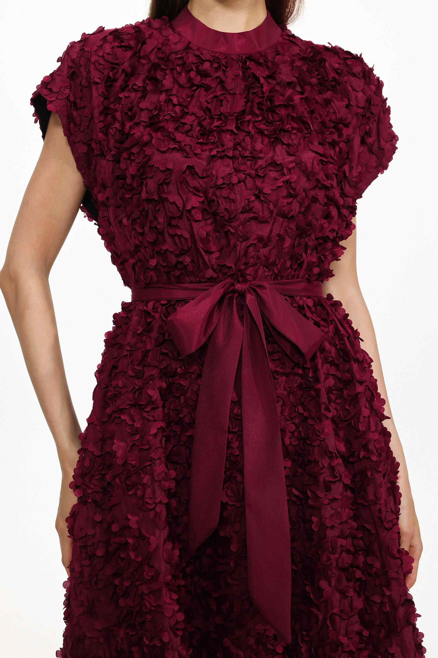 Demi Resort Flowy Sleeveless Floral Woven Maxi Dress