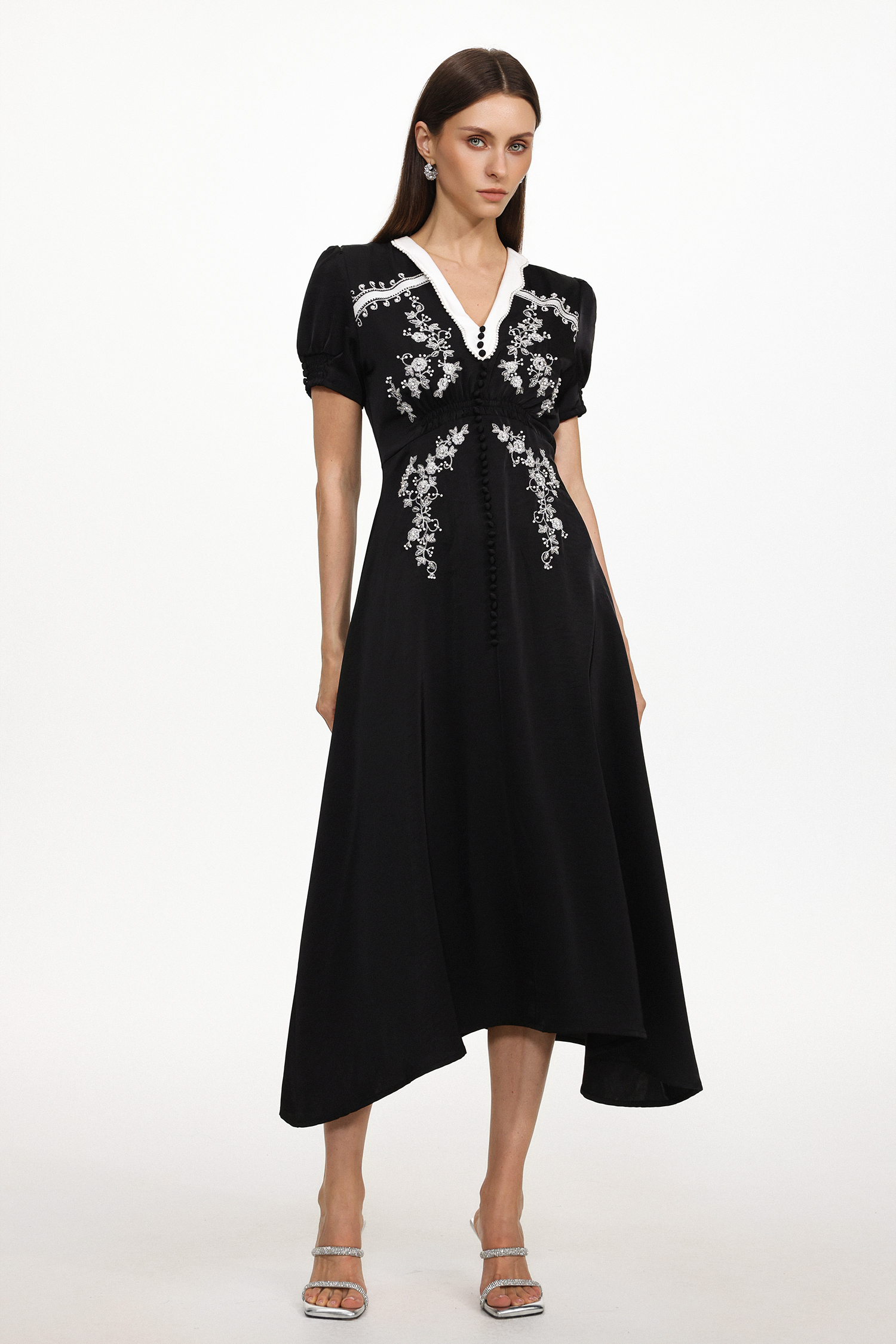 Quincy Resort Flowy Short Sleeve Embroidered Floral Woven Maxi Dress