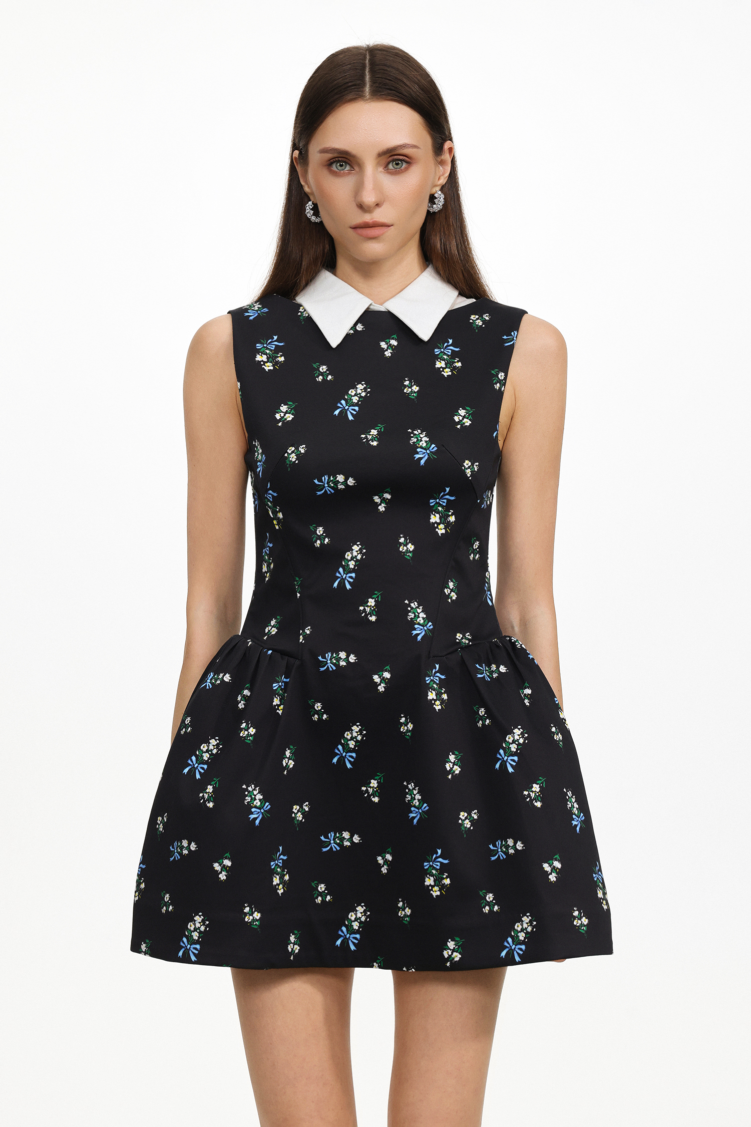 Giselle Chic Tailored Sleeveless Floral Print Woven Mini Dress