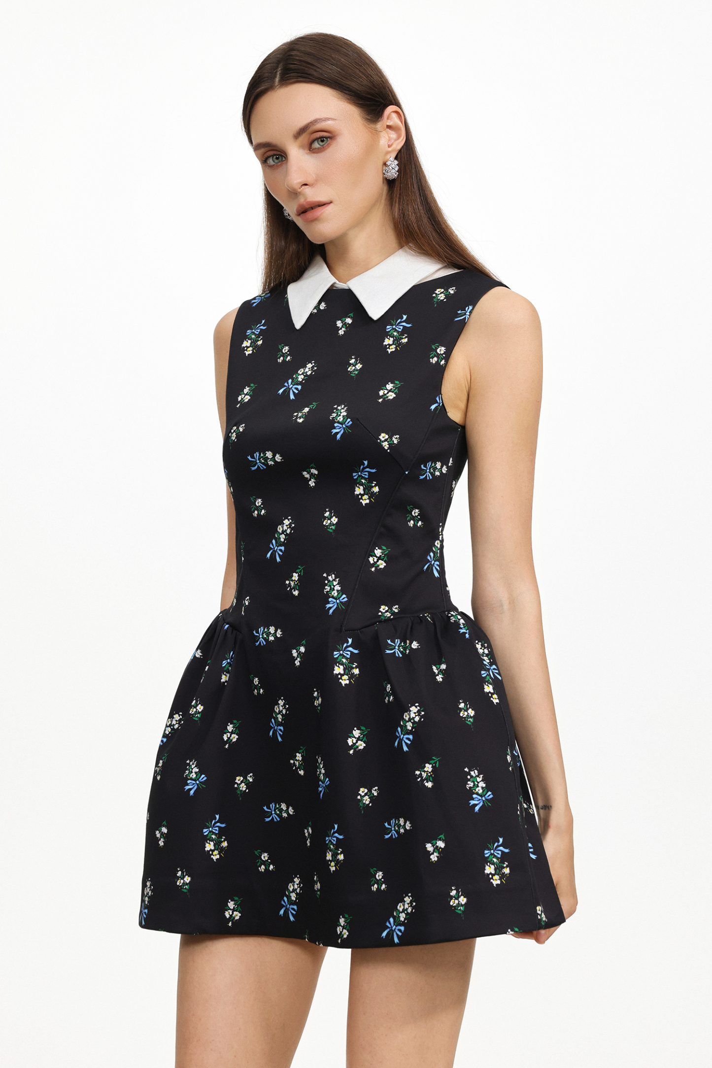 Giselle Chic Tailored Sleeveless Floral Print Woven Mini Dress