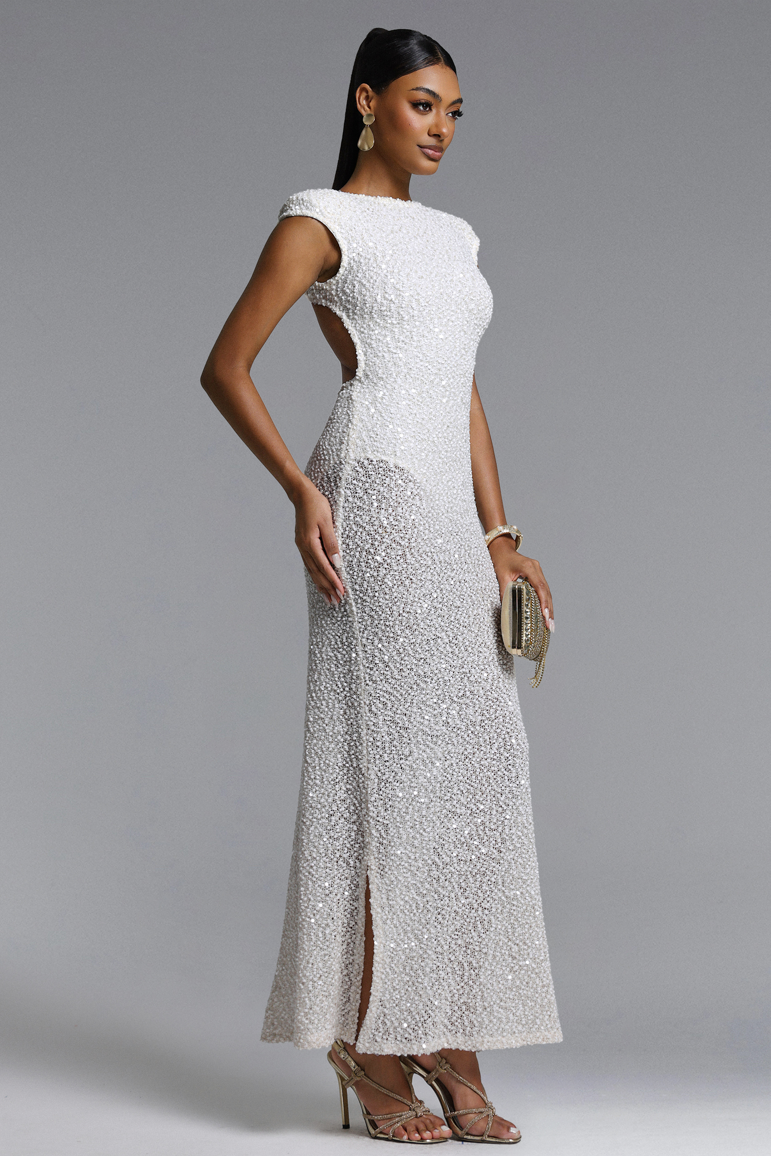 Luva Elegant Contour Sleeveless Sequin Maxi Dress
