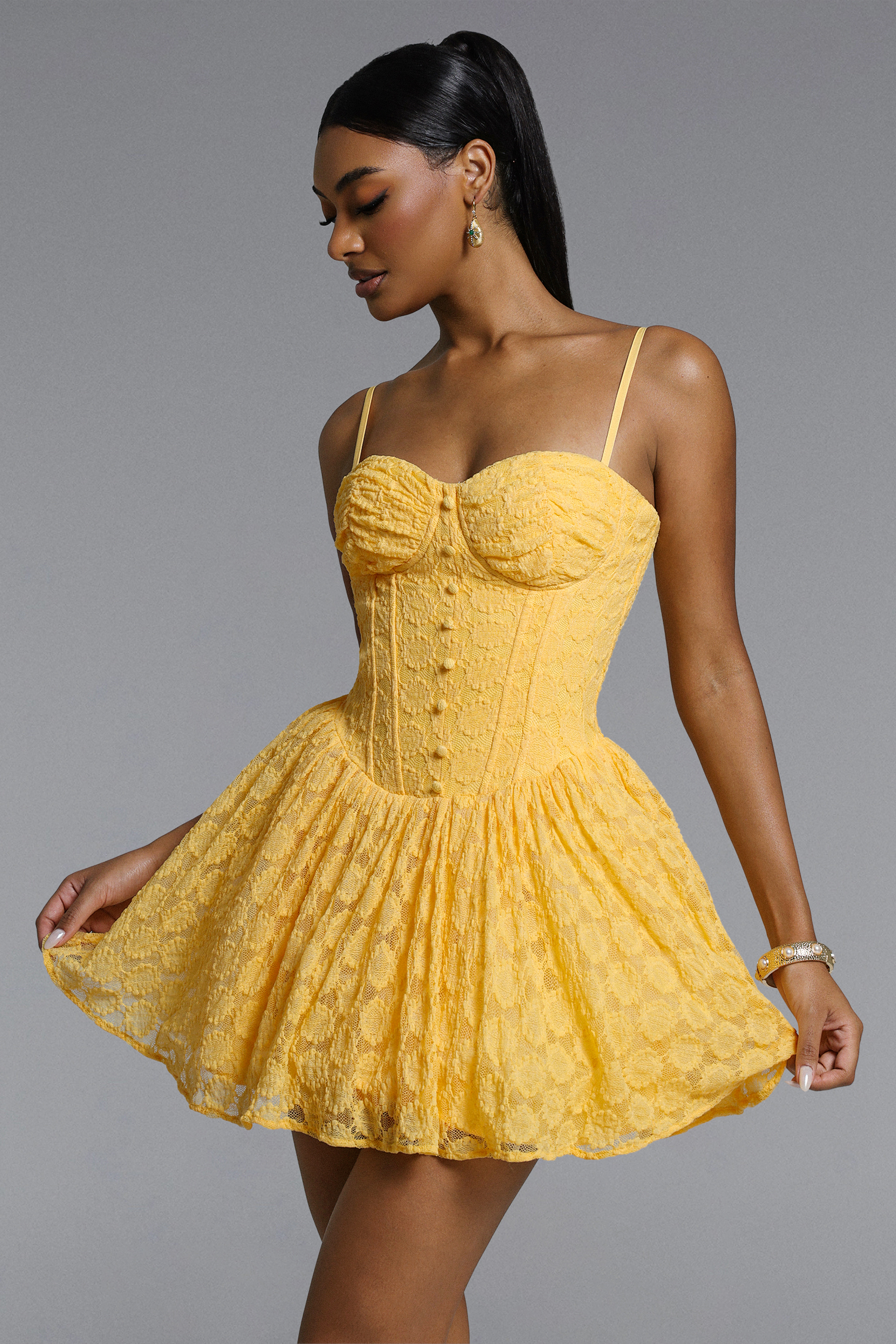 Leha Classic Tailored Sleeveless Buttoned Lace Mini Dress