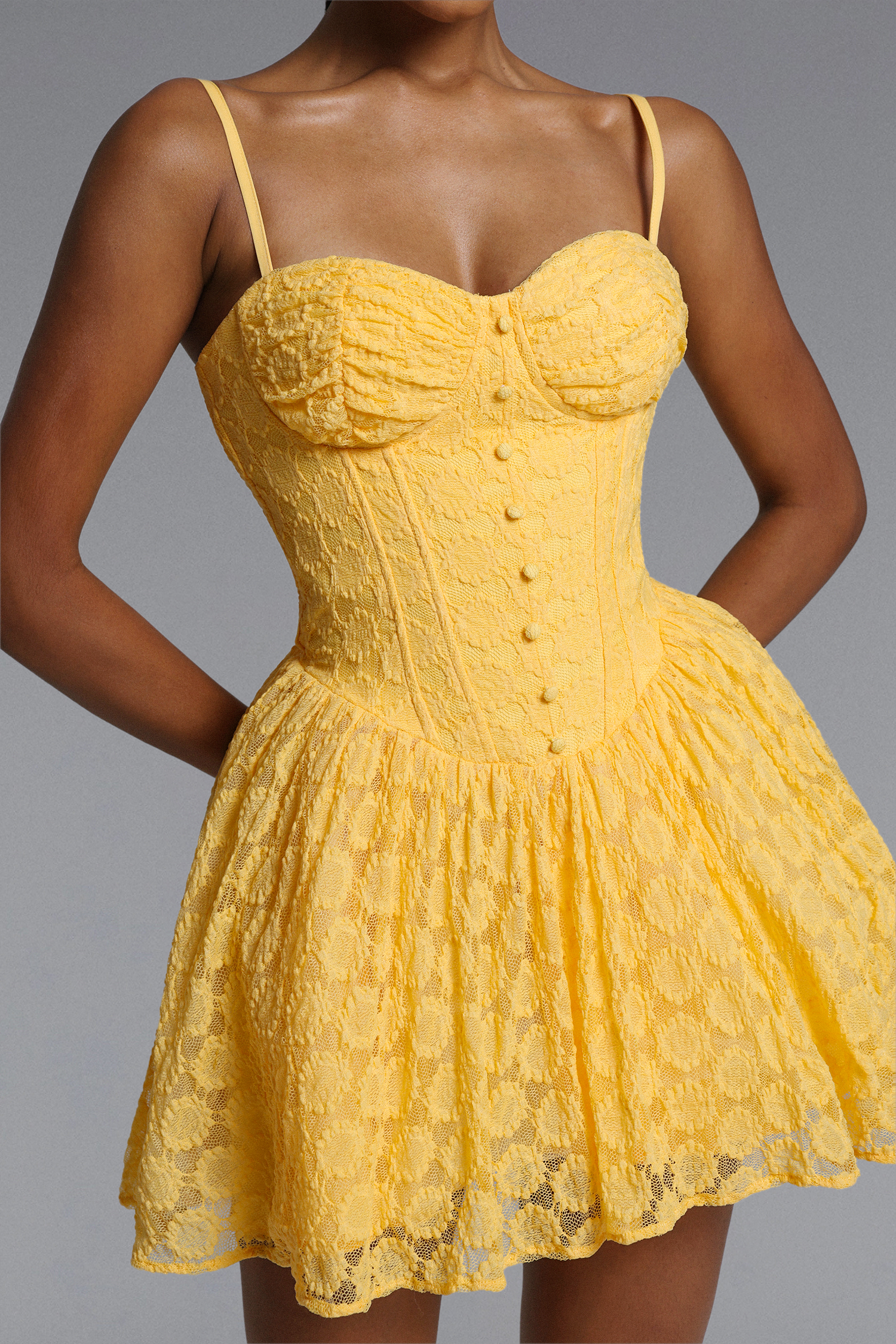 Leha Classic Tailored Sleeveless Buttoned Lace Mini Dress