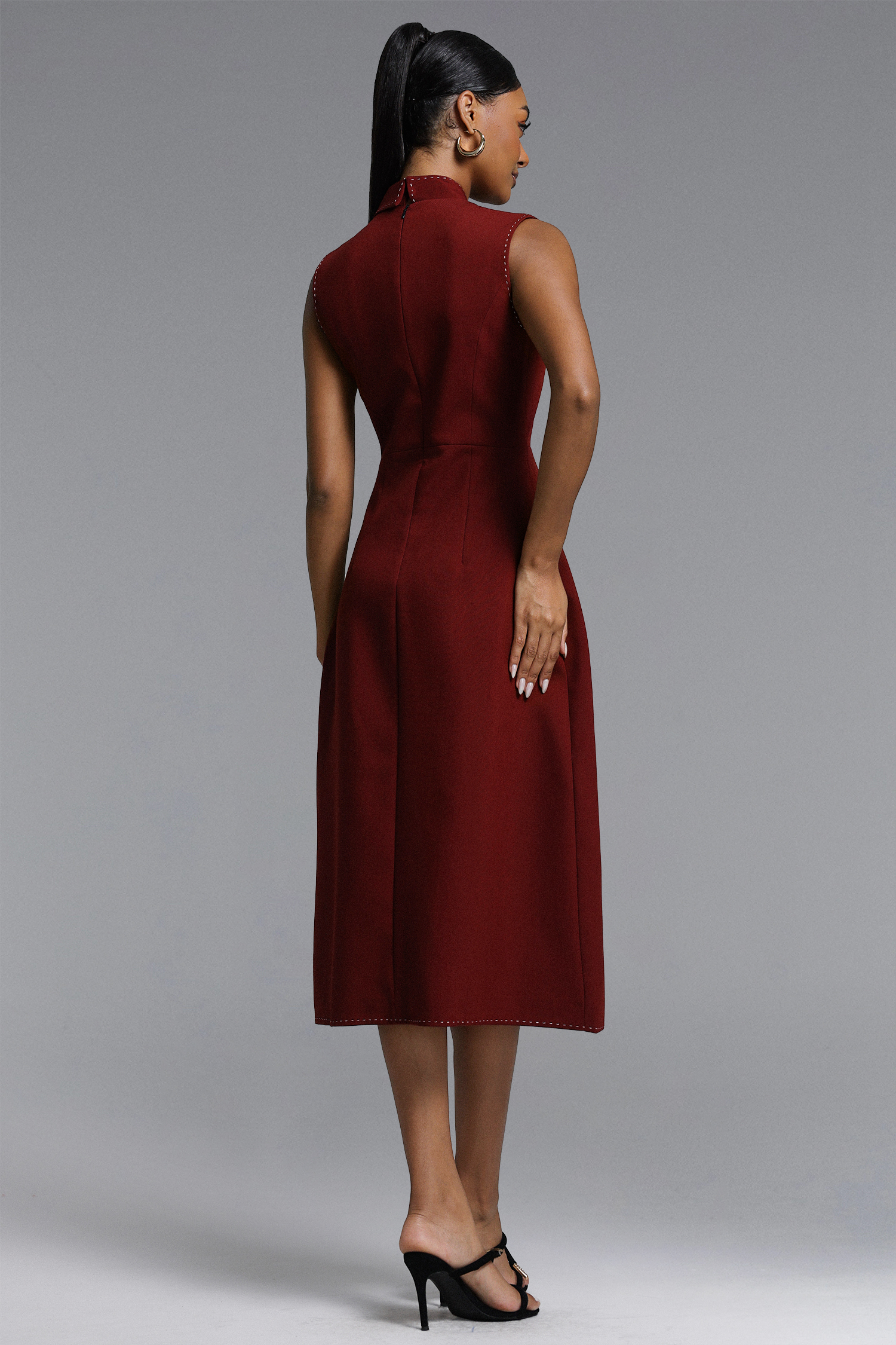 Wenrey Classic Tailored Sleeveless Cut Out Woven Maxi Dress