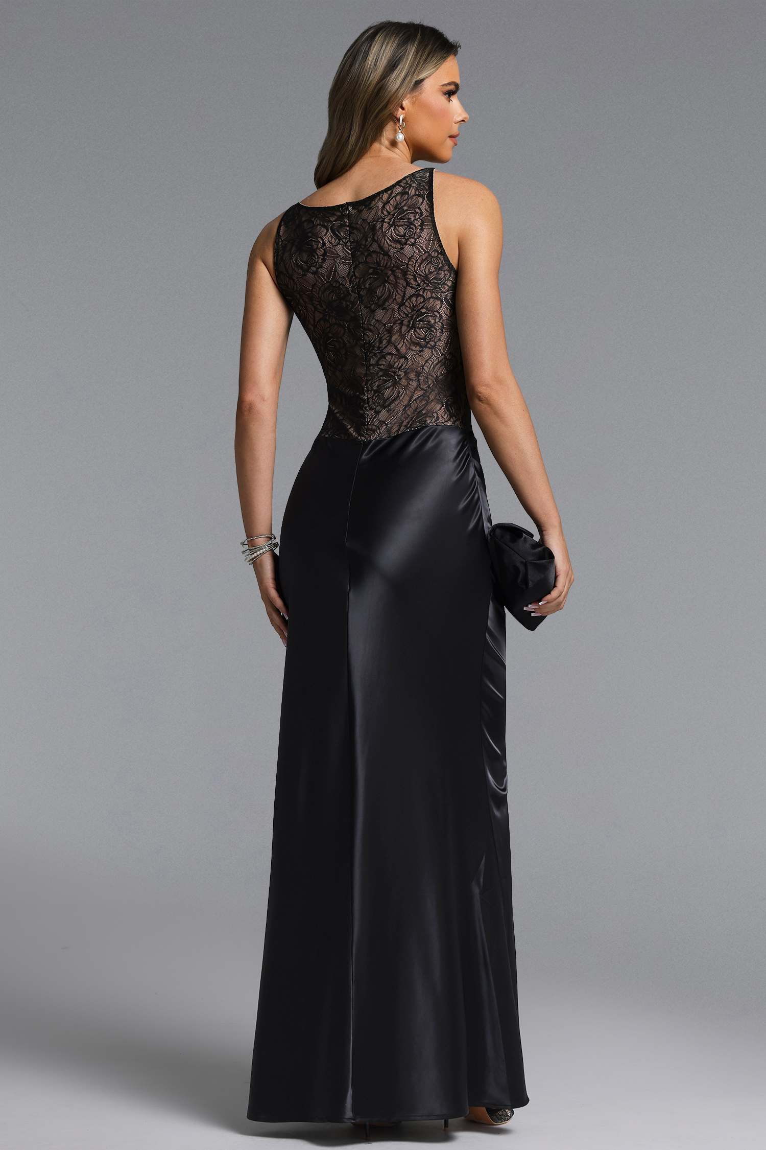 Yeil Sexy Contour Sleeveless Pleated Lace Satin Maxi Dress