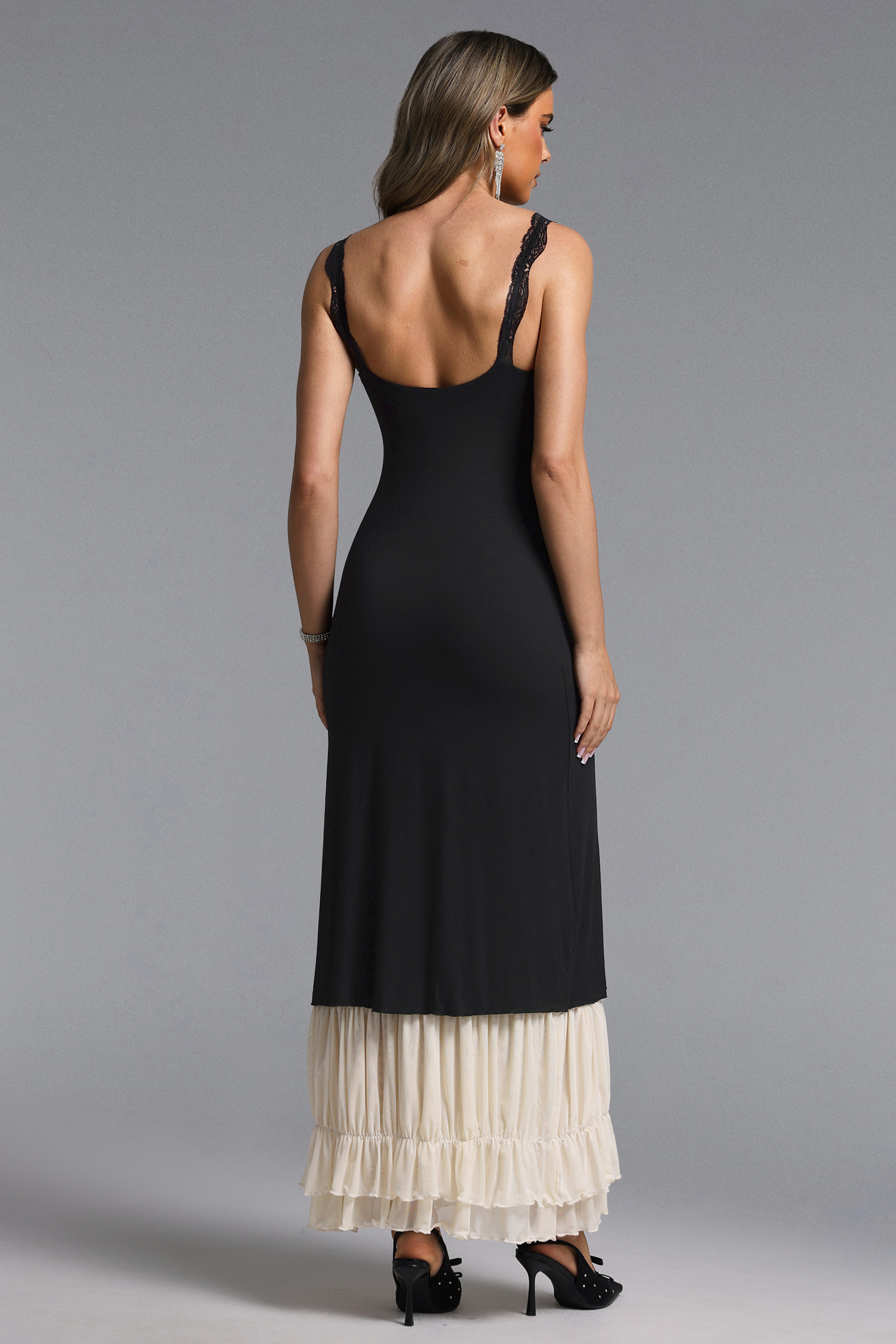 Elosie Classic Contour V Neck Contrast Lace Knit Maxi Dress