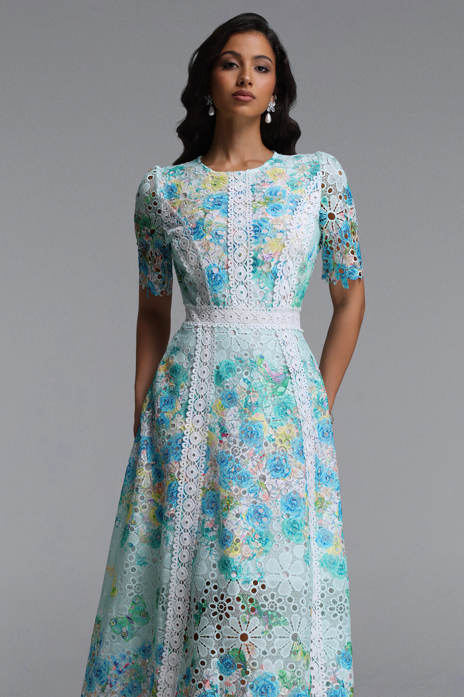 Pillose Resort Cinched Round Neck Short Sleeve Floral Print Lace Green Maxi Dress