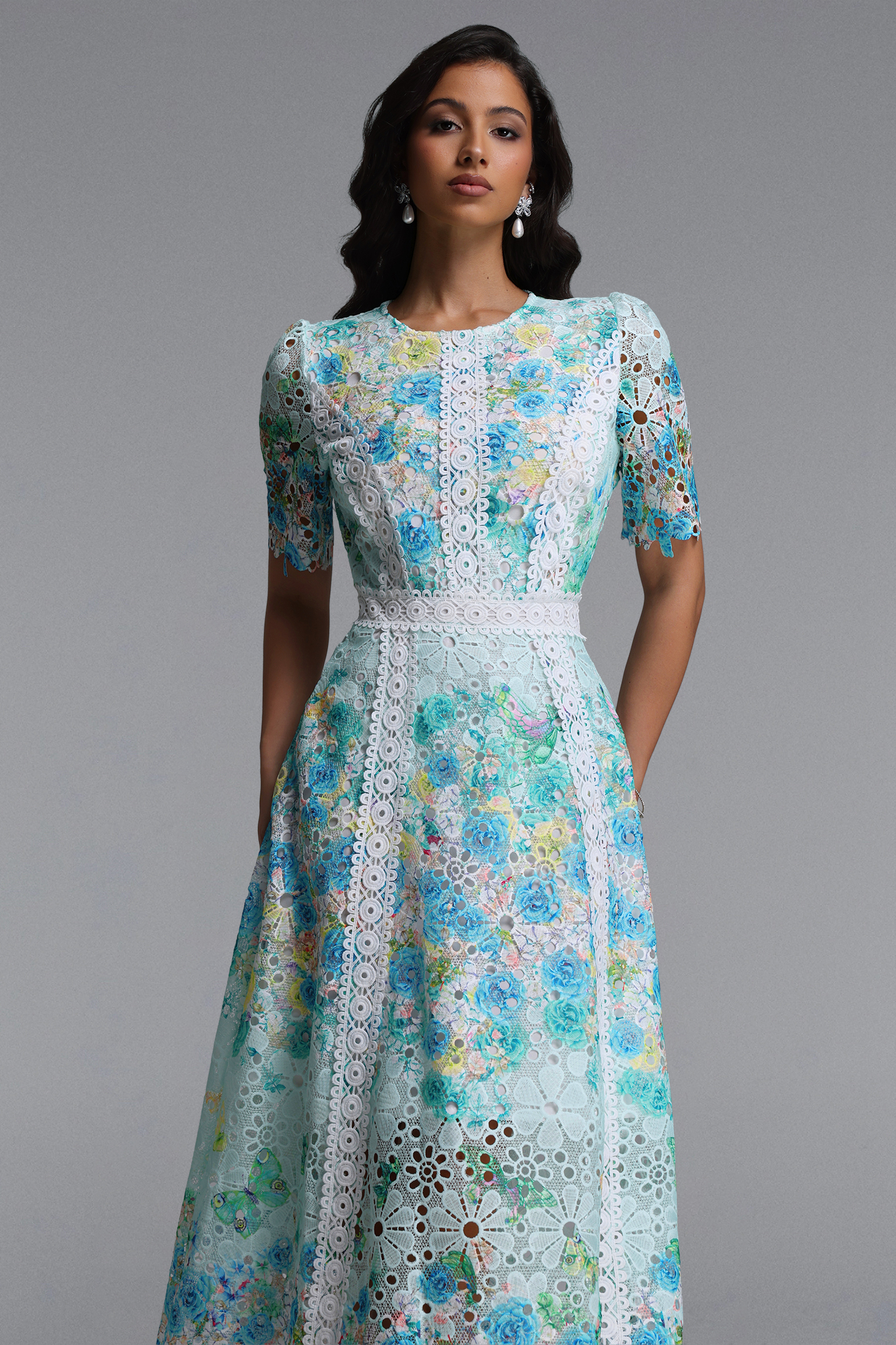 Pillose Resort Cinched Round Neck Short Sleeve Floral Print Lace Green Maxi Dress