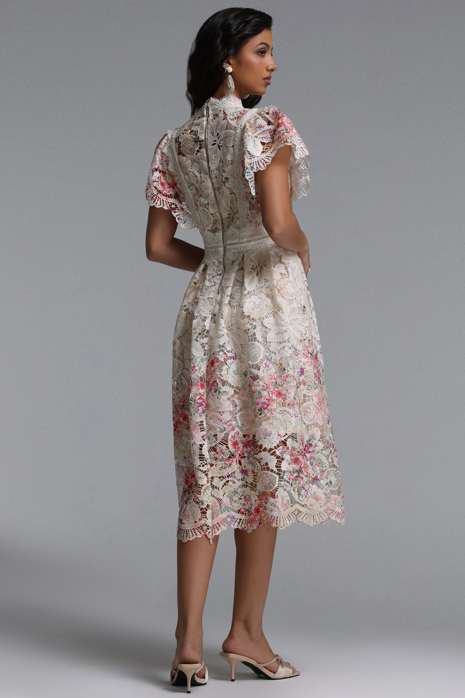 Leanna Resort Flowy Short Sleeve Floral Print Lace Midi Dress