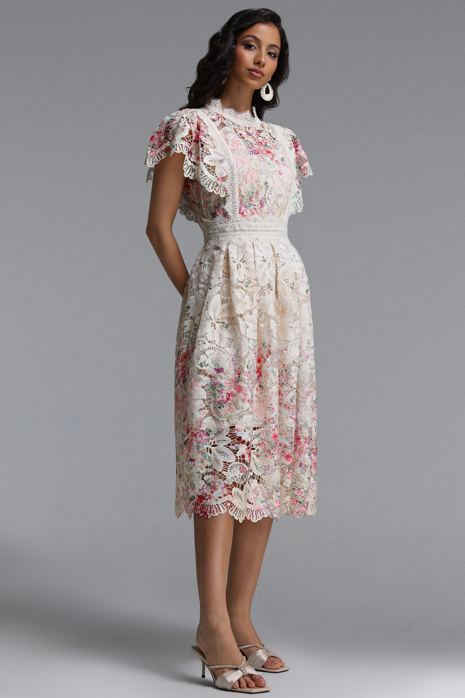 Leanna Resort Flowy Short Sleeve Floral Print Lace Midi Dress