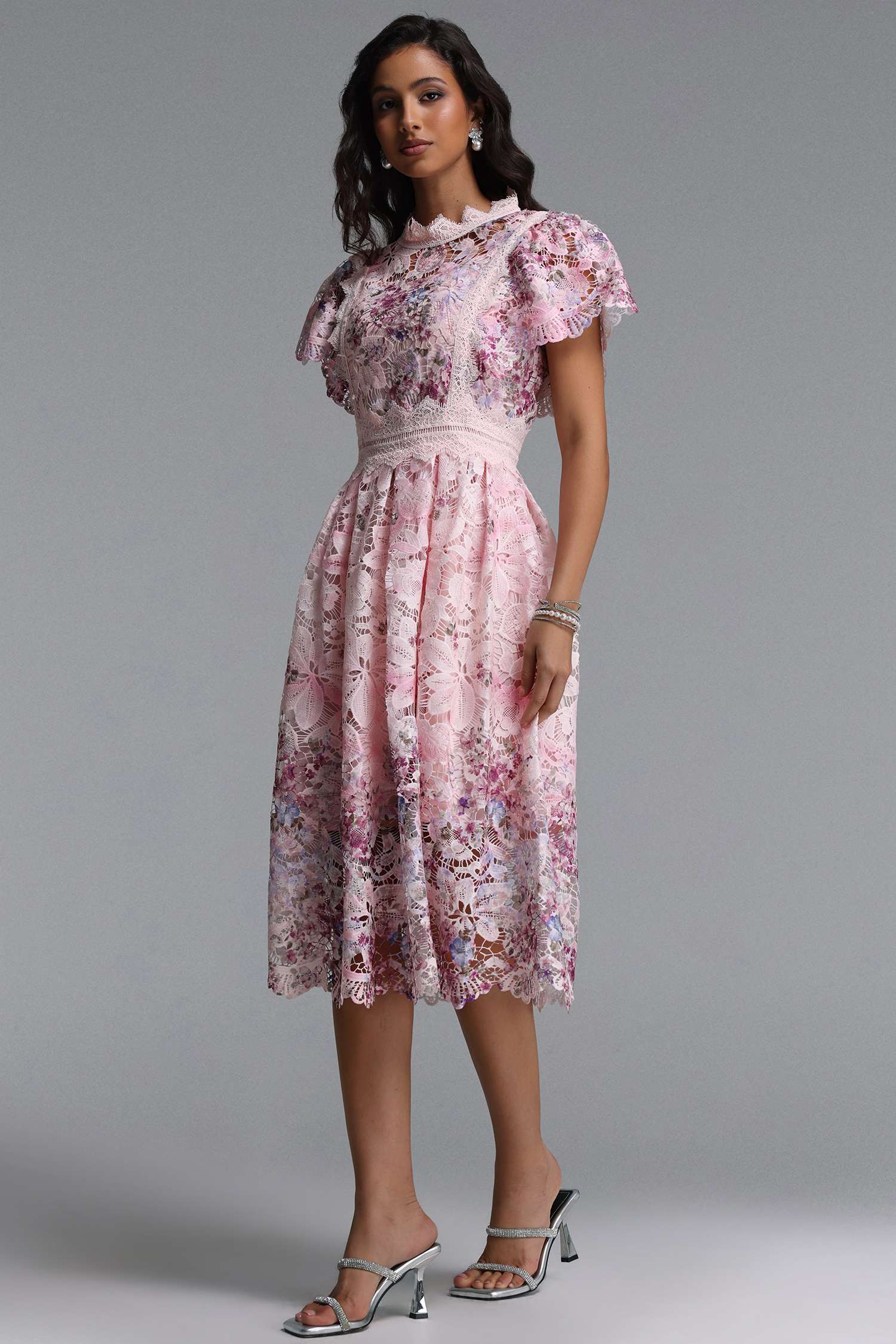 Leanna Resort Flowy Short Sleeve Floral Print Lace Midi Dress
