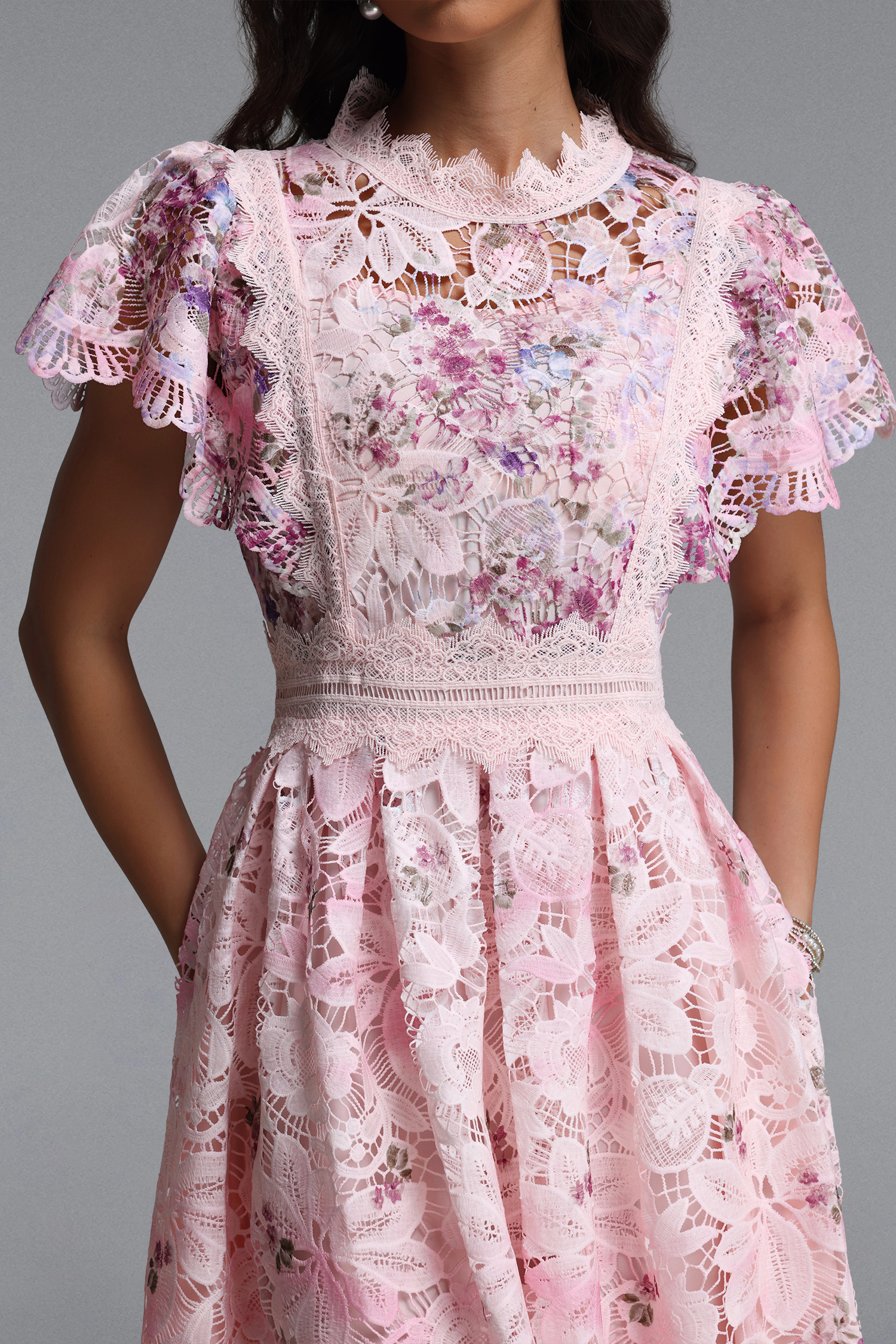 Leanna Resort Flowy Short Sleeve Floral Print Lace Midi Dress