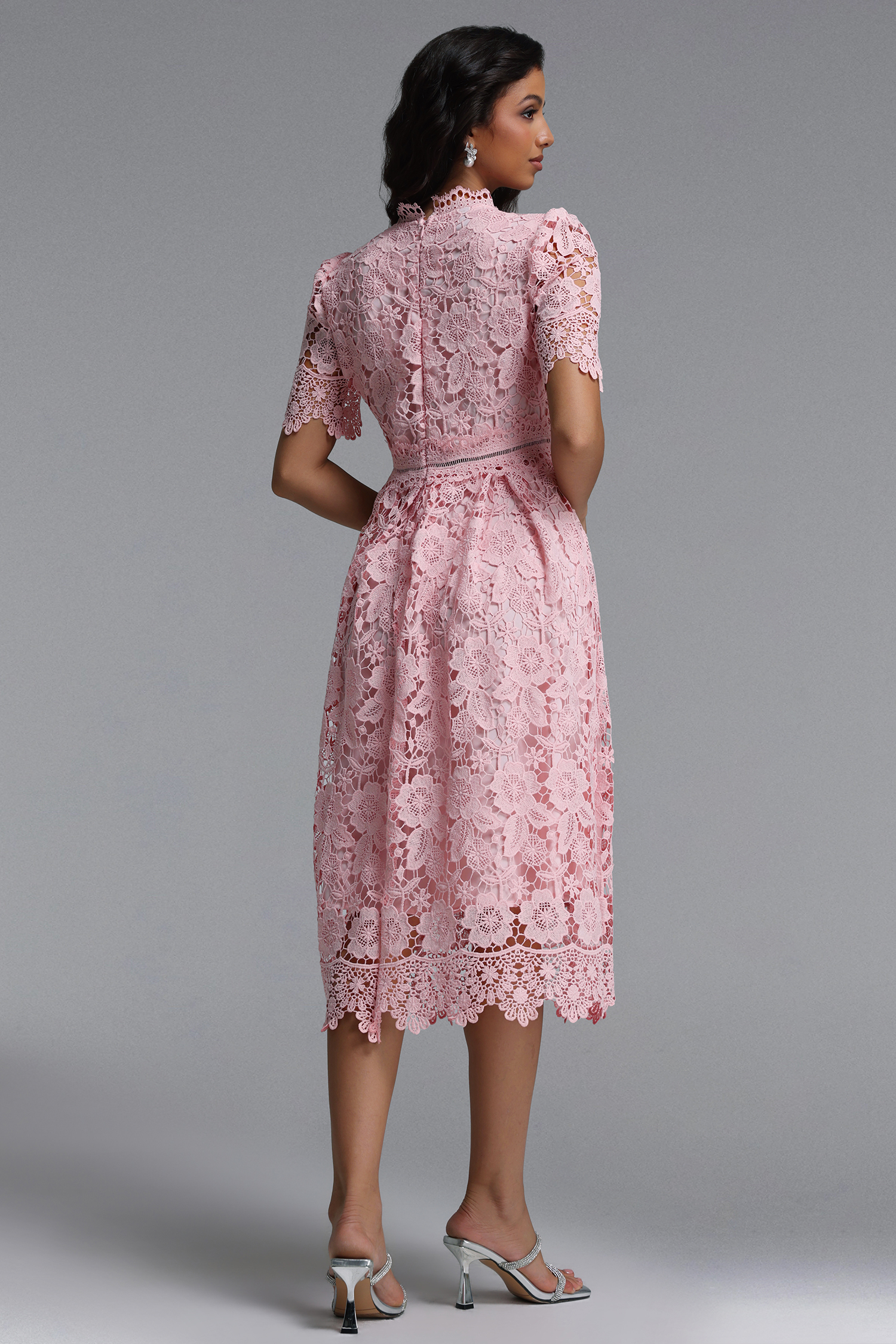 Valema Resort Flowy Short Sleeve Floral Lace Midi Dress